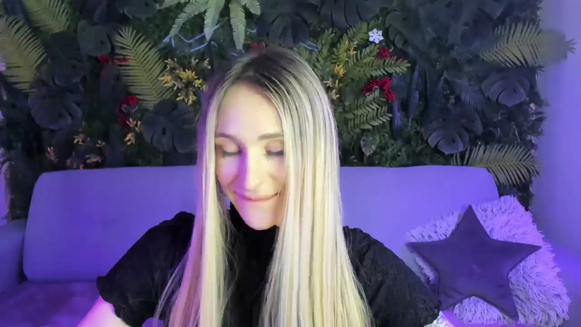 Gallery image thumbnail from Horny_Blond's myfreecams stream on, 01/05/2026, 12:04 image 4 of 20