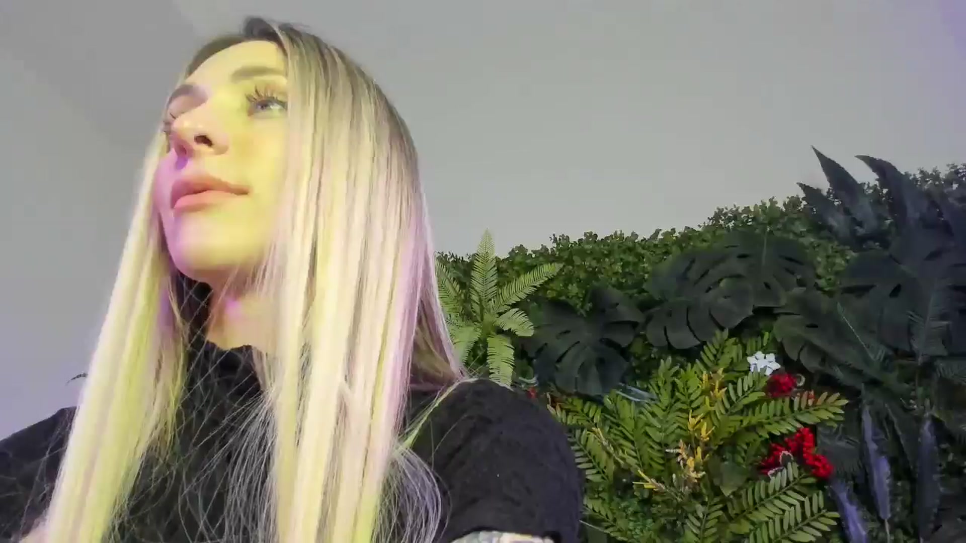 Gallery image thumbnail from Horny_Blond's myfreecams stream on, 01/05/2026, 13:33 image 3 of 20