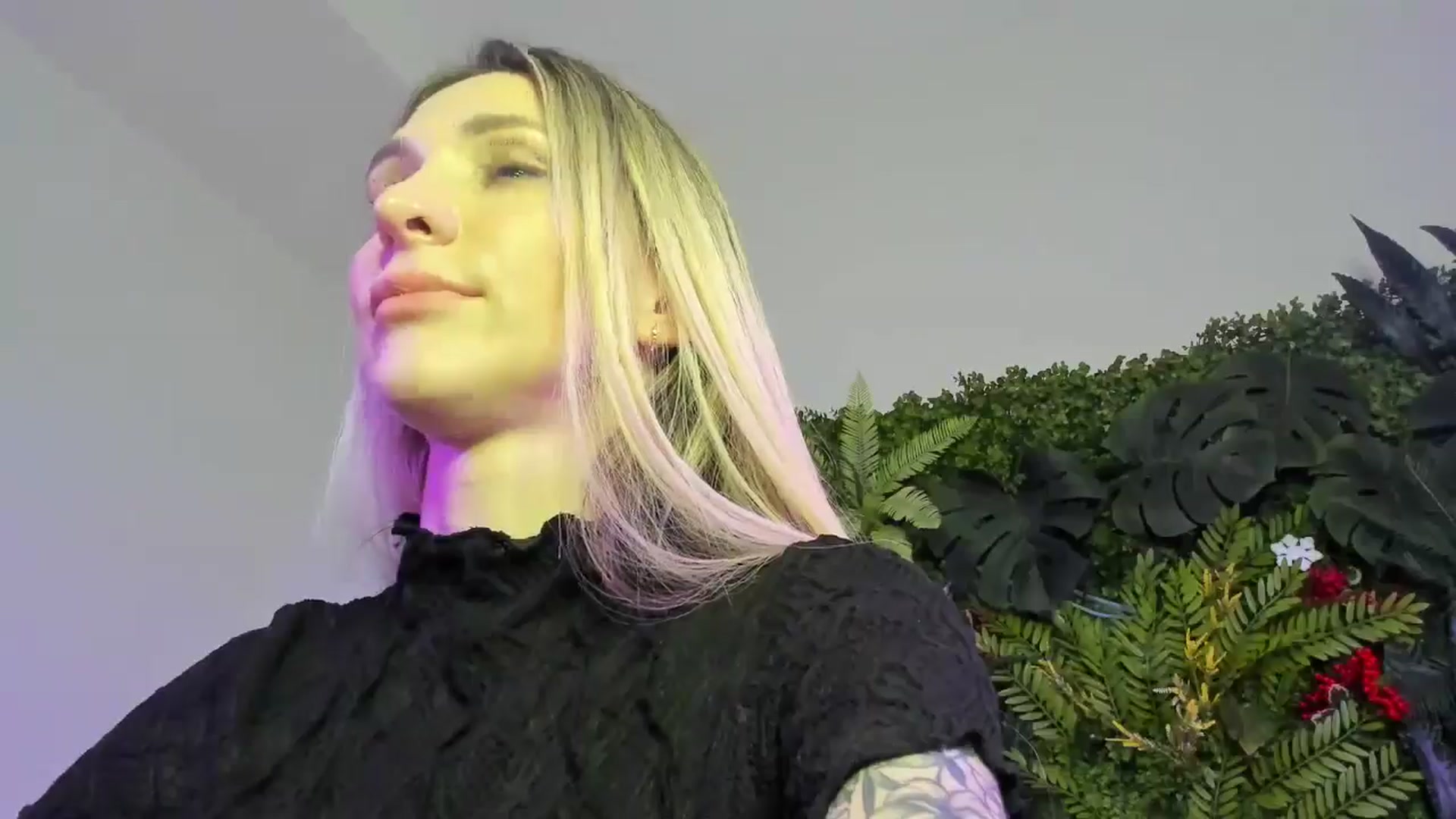 Gallery image thumbnail from Horny_Blond's myfreecams stream on, 01/05/2026, 13:33 image 14 of 20