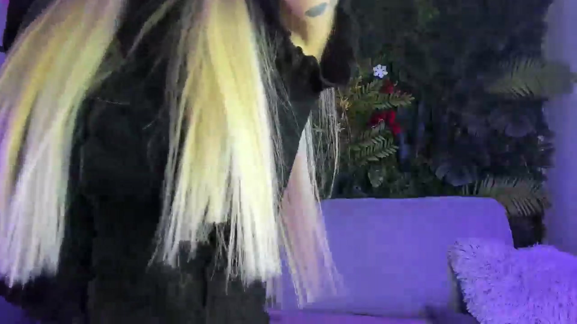 Gallery image thumbnail from Horny_Blond's myfreecams stream on, 01/05/2026, 14:07 image 13 of 20