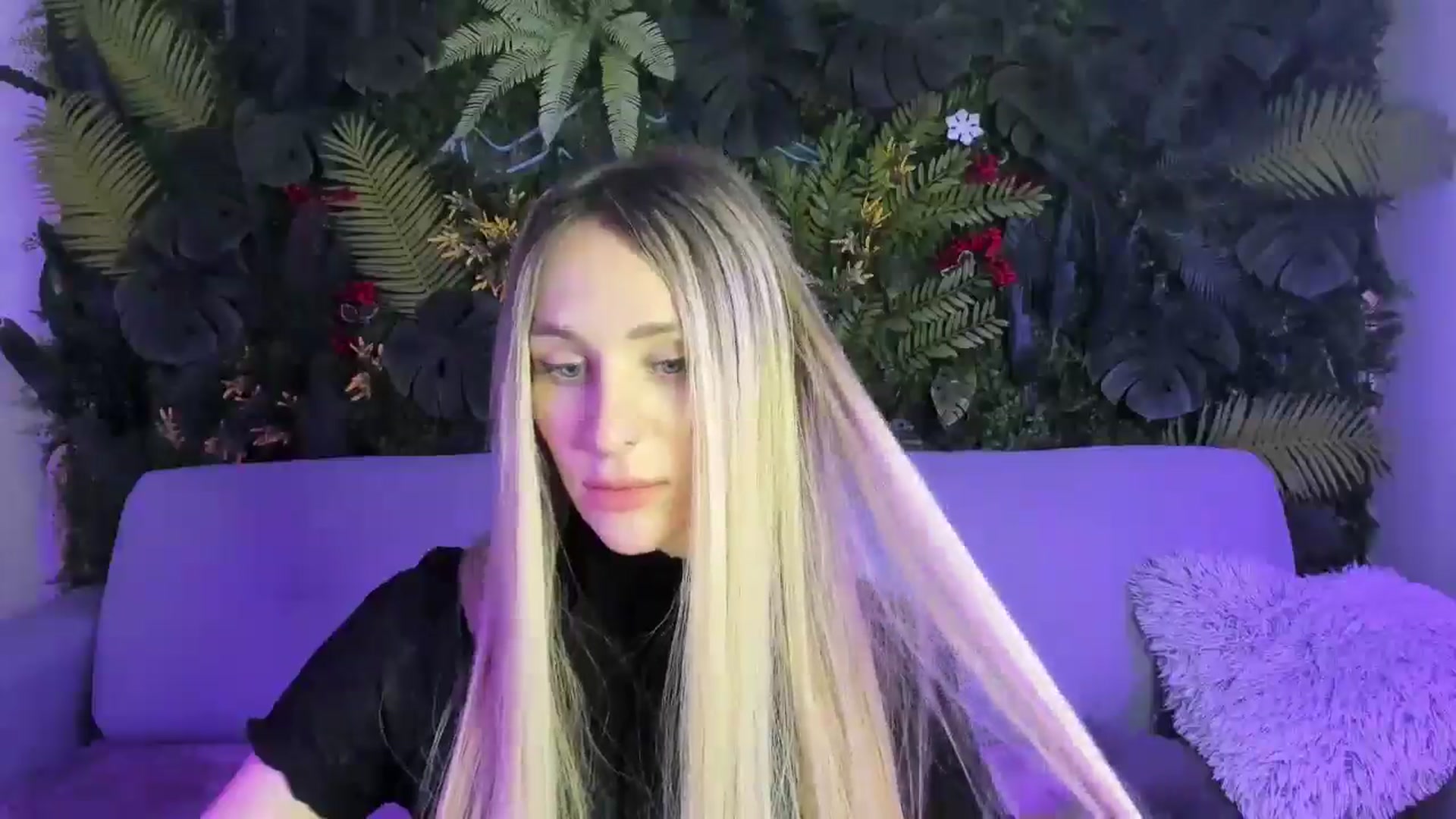 Gallery image thumbnail from Horny_Blond's myfreecams stream on, 01/05/2026, 14:07 image 18 of 20