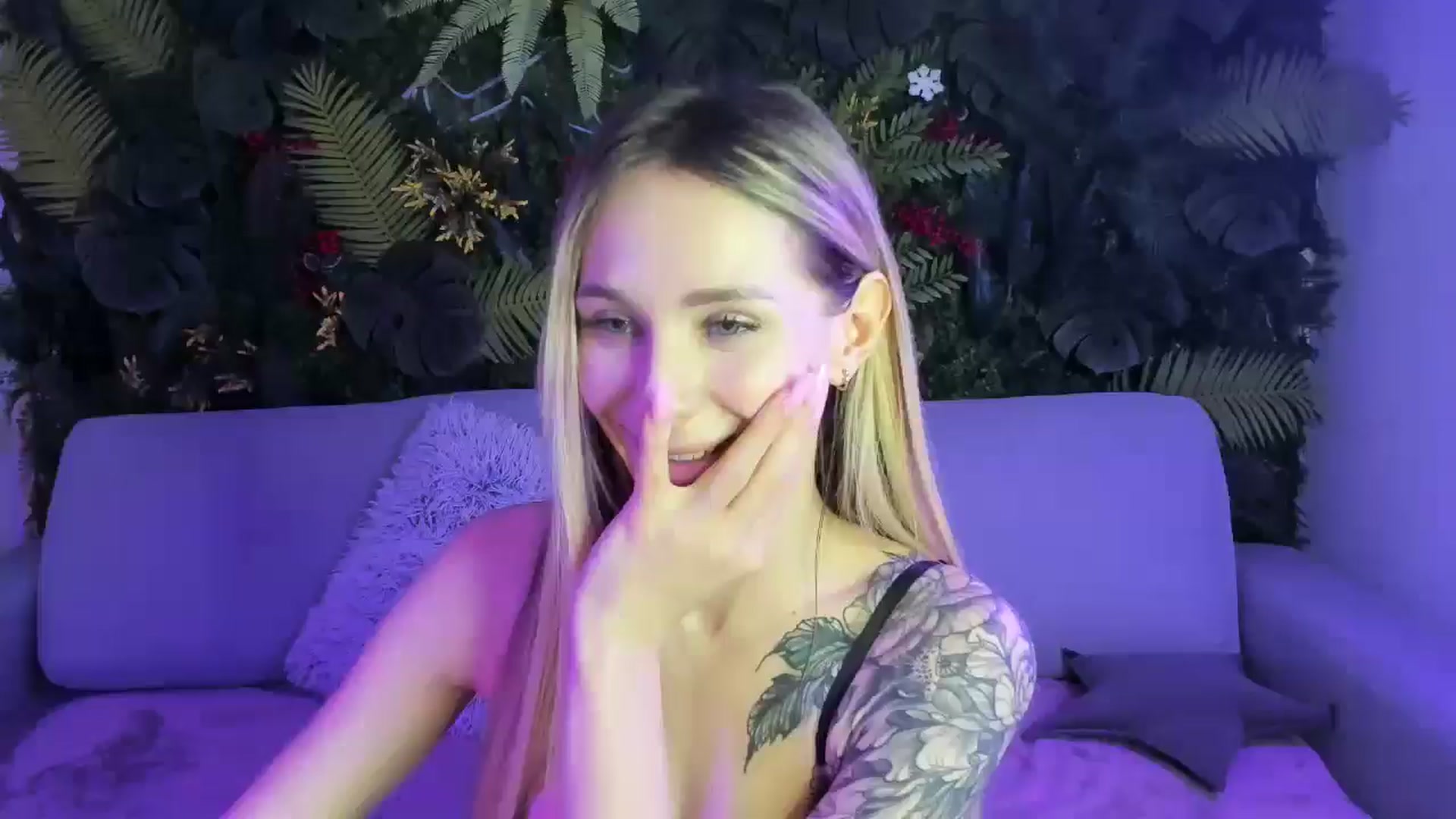 Gallery image thumbnail from Horny_Blond's myfreecams stream on, 01/09/2026, 11:13 image 2 of 20