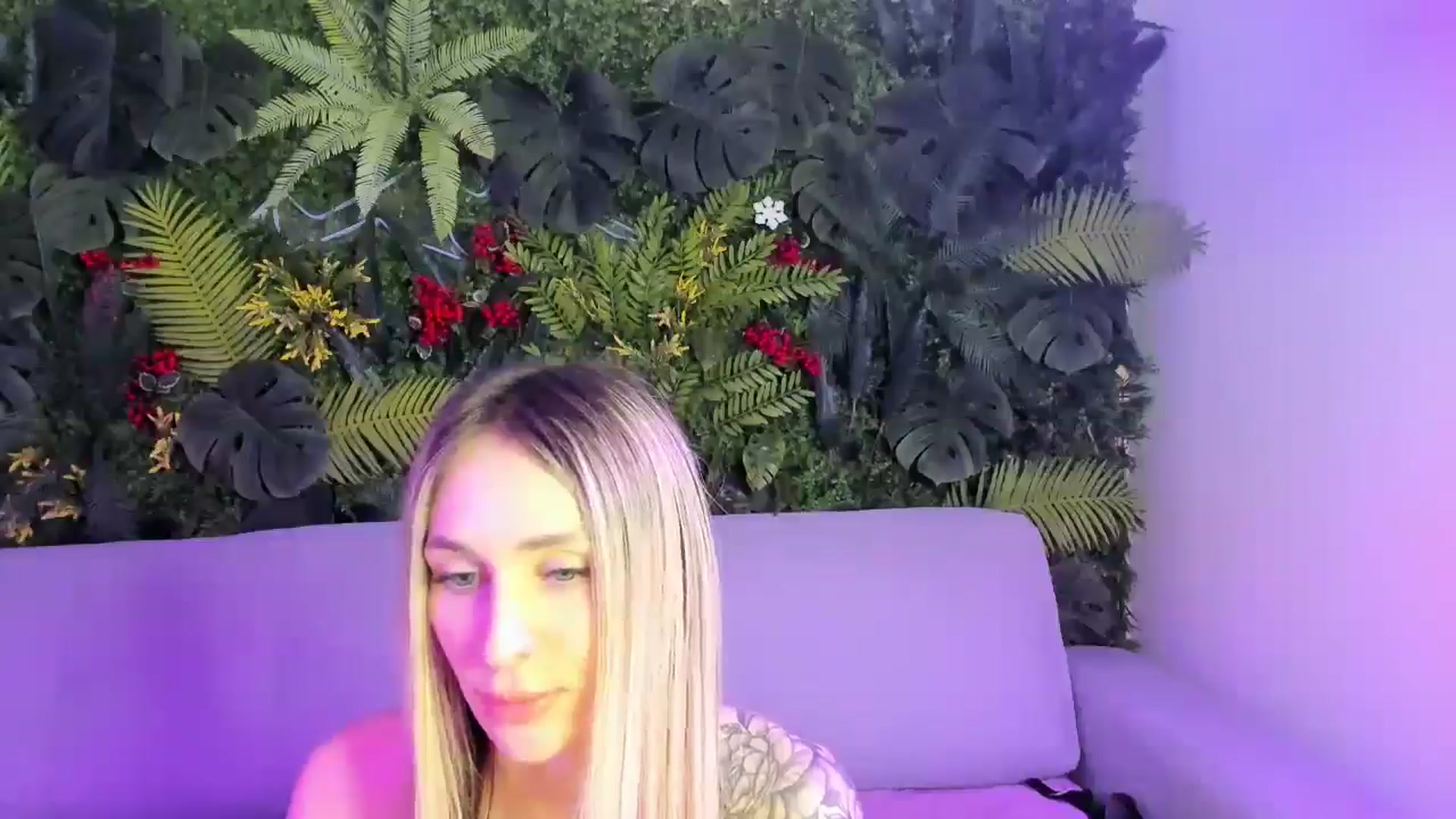 Gallery image thumbnail from Horny_Blond's myfreecams stream on, 01/09/2026, 14:27 image 15 of 20