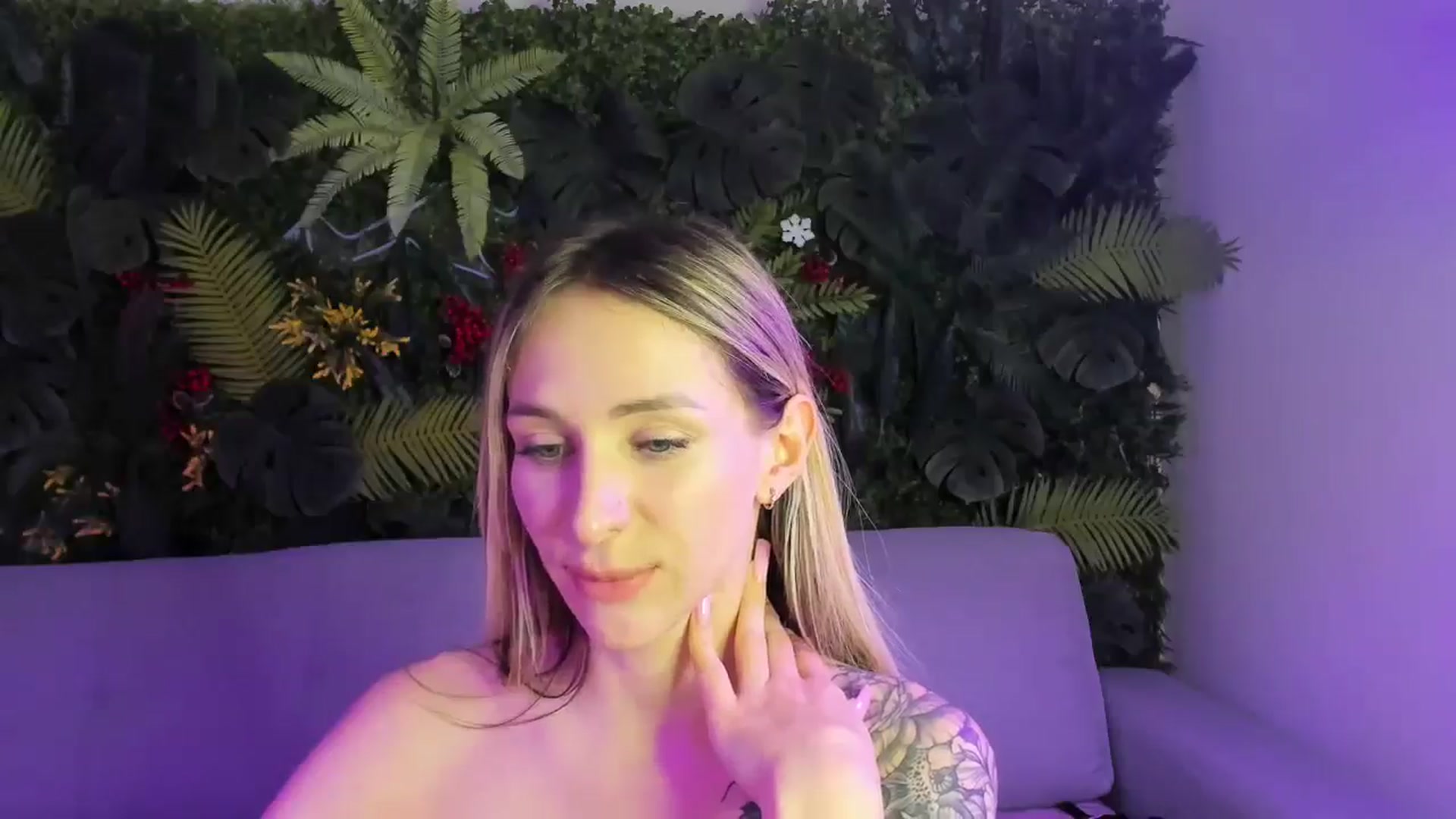 Gallery image thumbnail from Horny_Blond's myfreecams stream on, 01/09/2026, 14:27 image 5 of 20