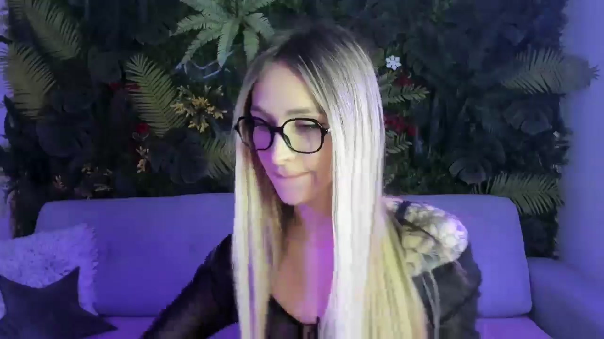 Gallery image thumbnail from Horny_Blond's myfreecams stream on, 01/10/2026, 09:29 image 13 of 20
