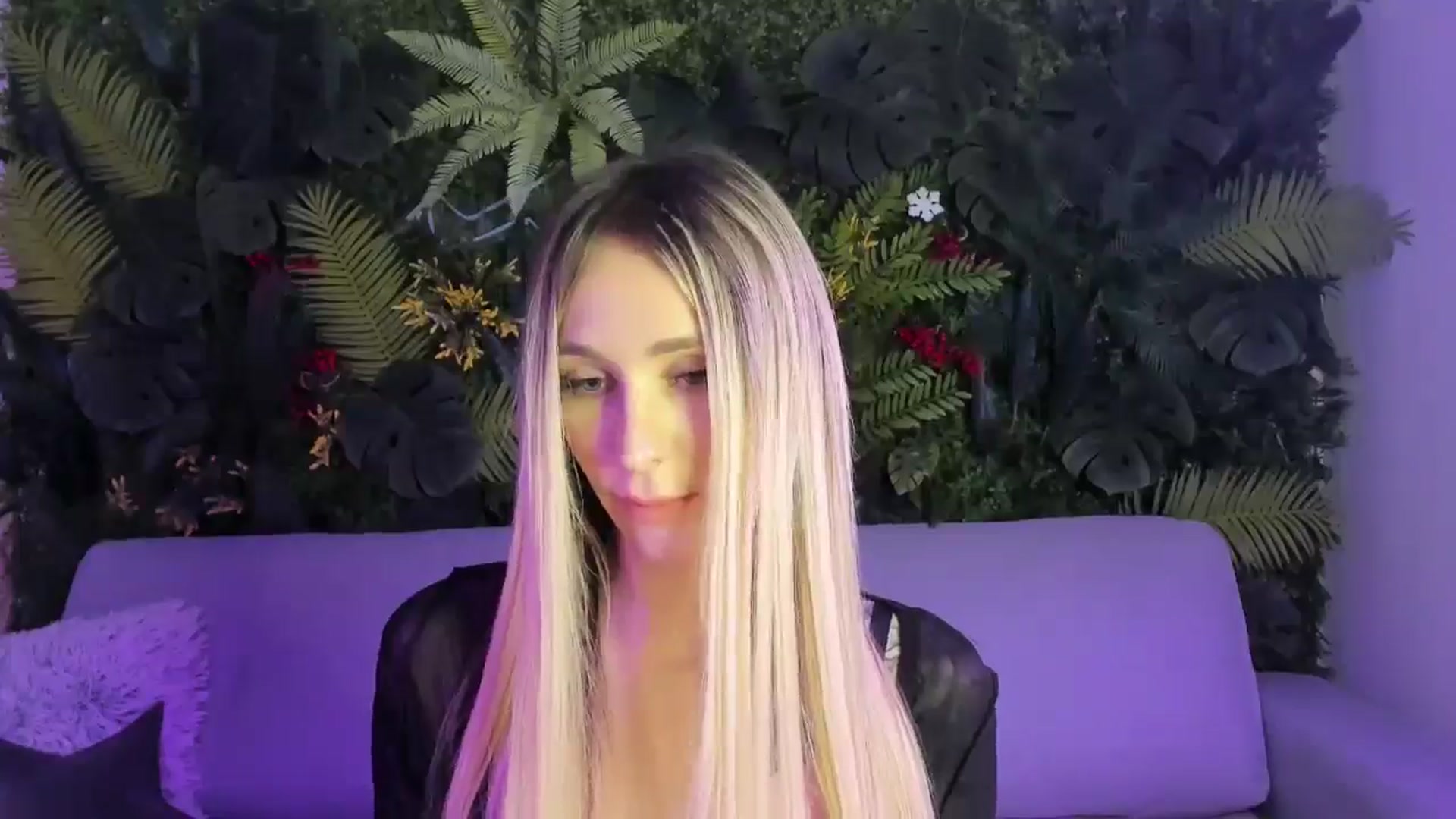 Gallery image thumbnail from Horny_Blond's myfreecams stream on, 01/10/2026, 12:42 image 6 of 20