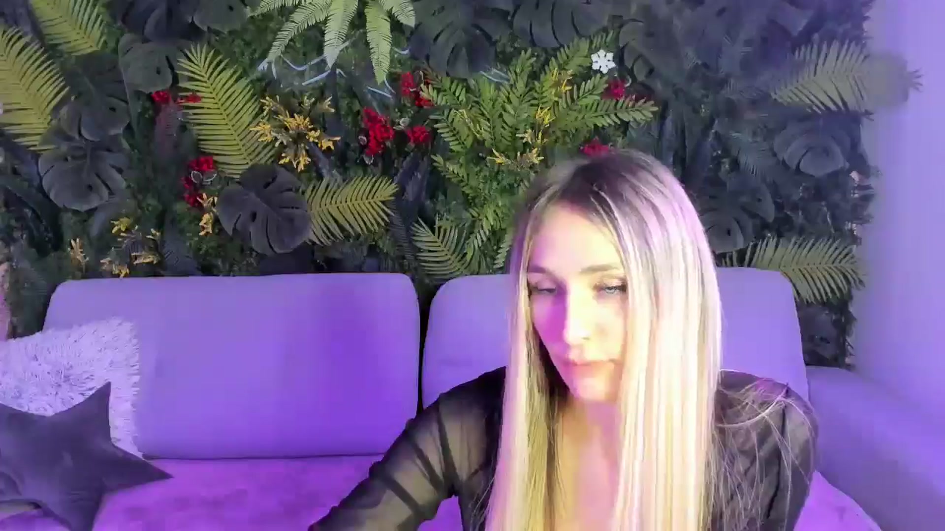 Gallery image thumbnail from Horny_Blond's myfreecams stream on, 01/10/2026, 12:42 image 12 of 20