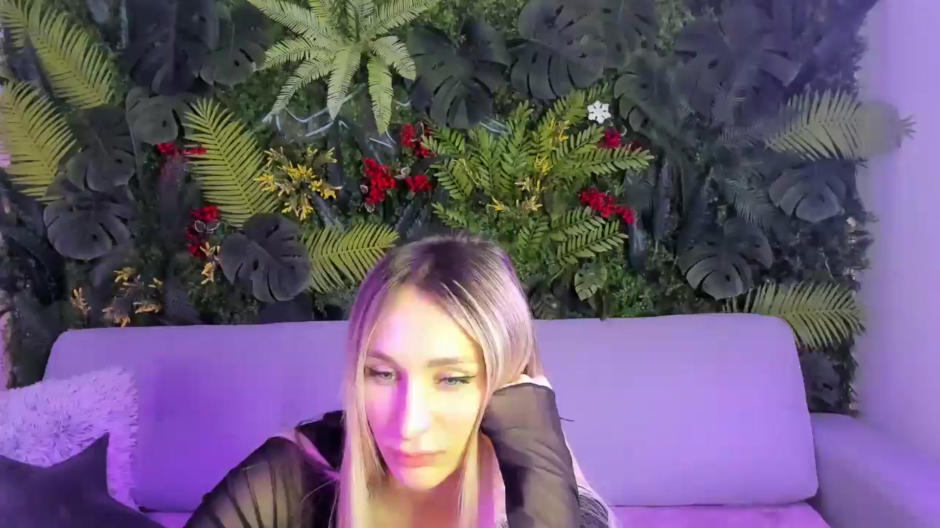 Gallery image thumbnail from Horny_Blond's myfreecams stream on, 01/10/2026, 13:25 image 10 of 20