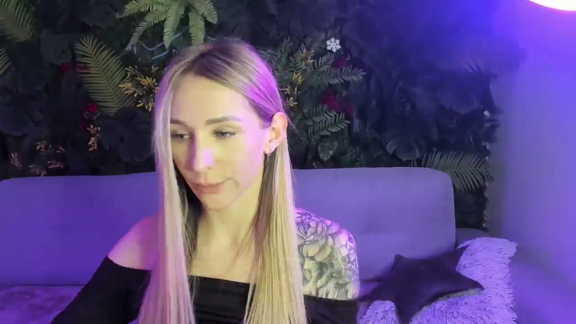 Gallery image thumbnail from Horny_Blond's myfreecams stream on, 01/16/2026, 09:52 image 5 of 20