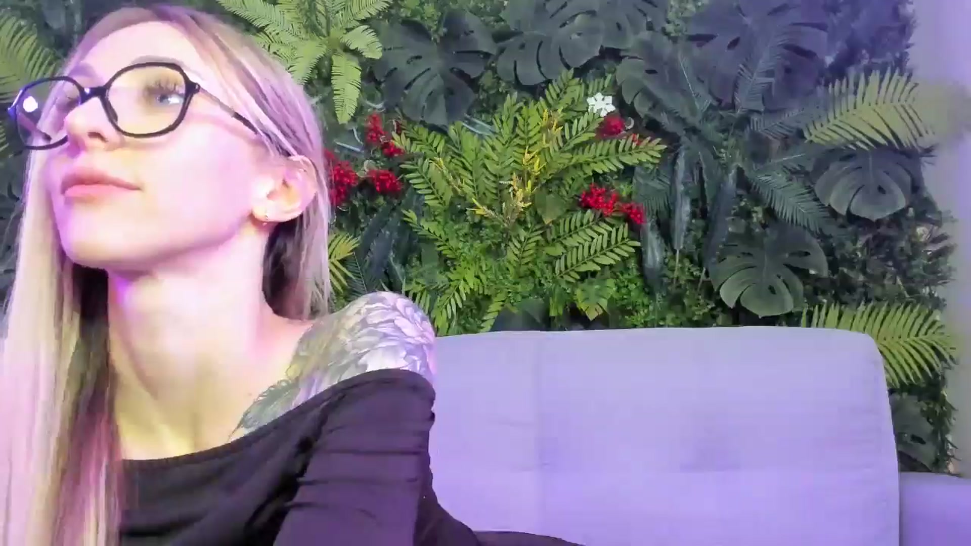 Gallery image thumbnail from Horny_Blond's myfreecams stream on, 01/16/2026, 11:14 image 15 of 20