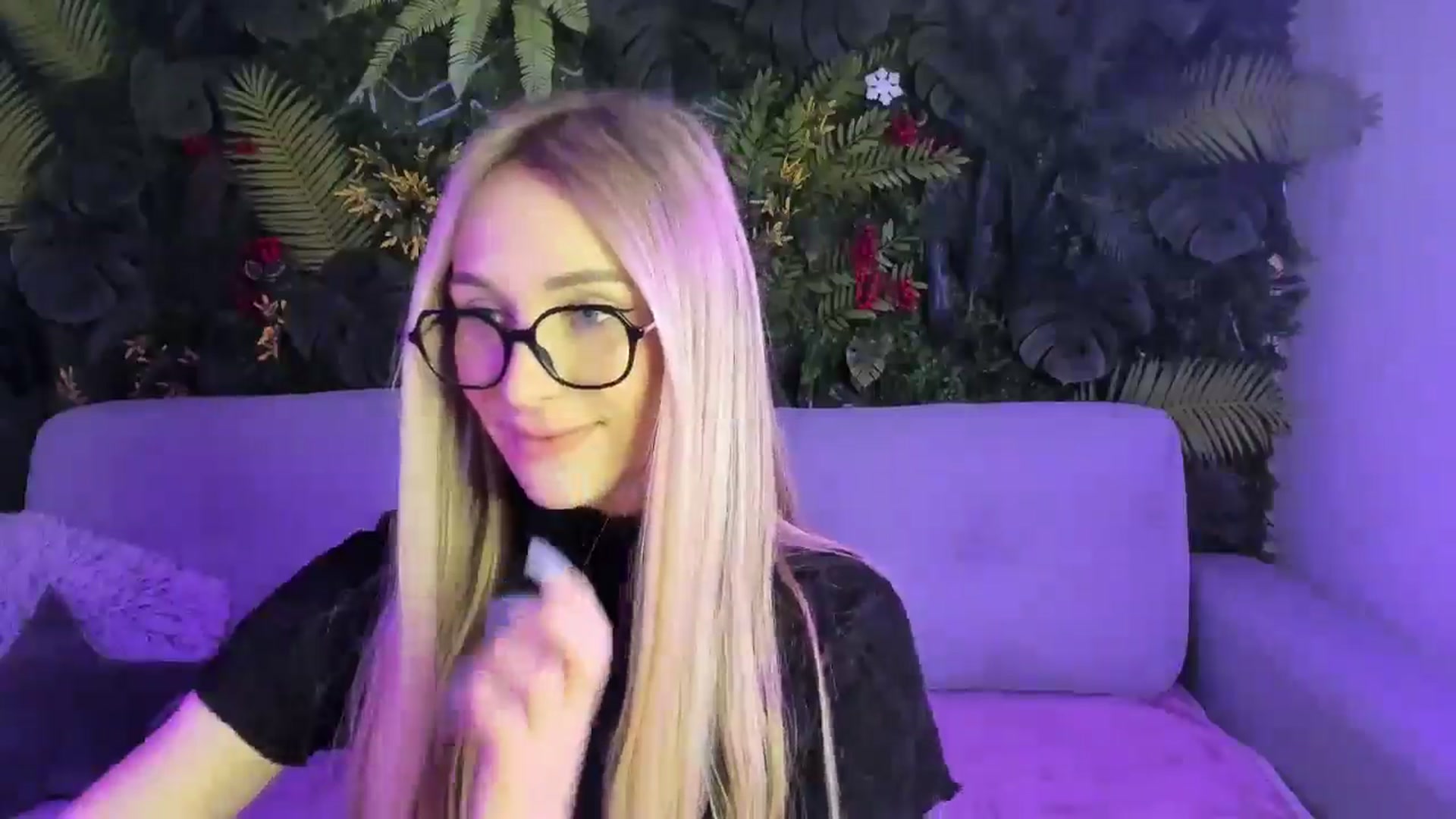 Gallery image thumbnail from Horny_Blond's myfreecams stream on, 01/18/2026, 09:36 image 10 of 20