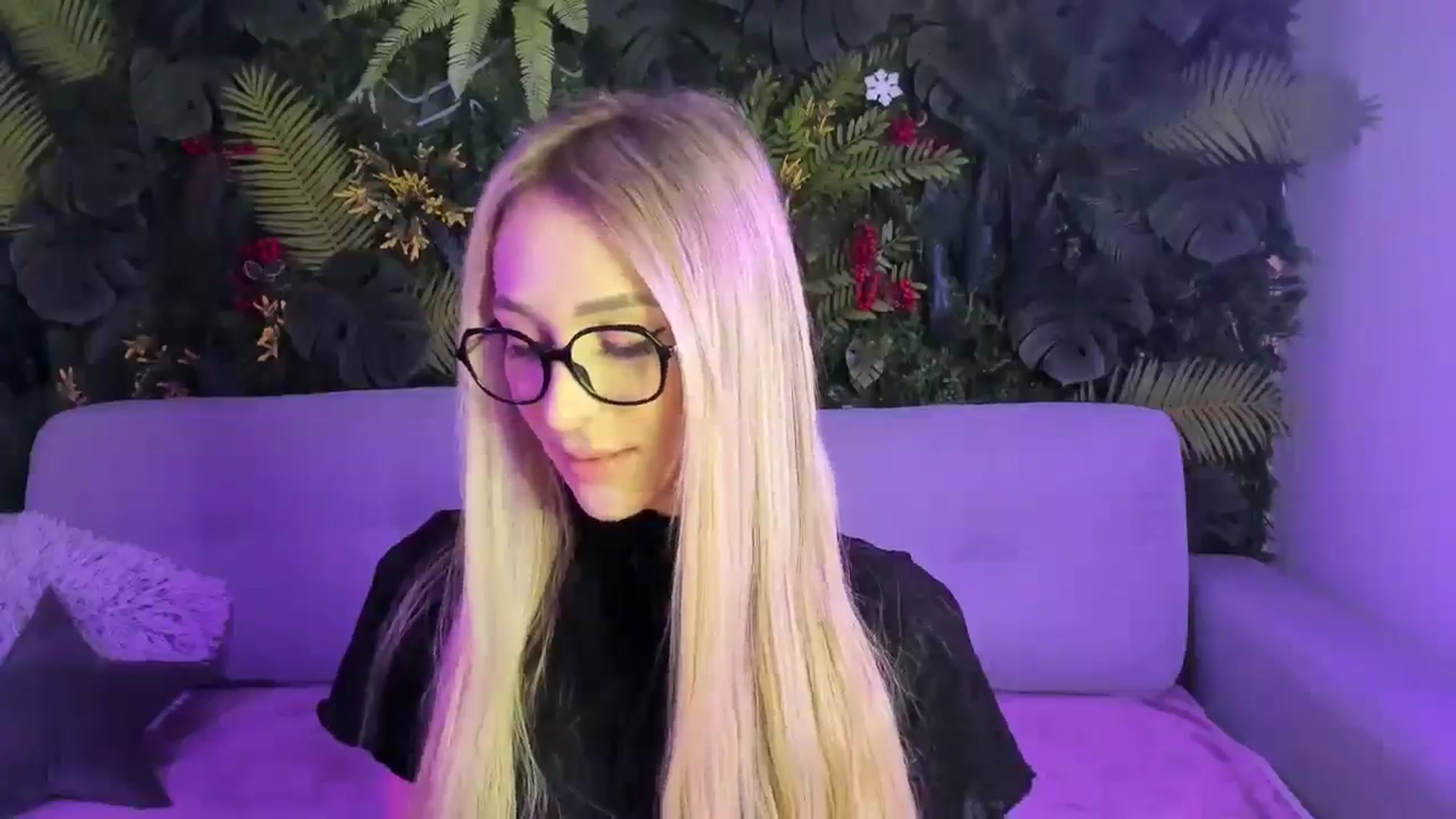 Gallery image thumbnail from Horny_Blond's myfreecams stream on, 01/18/2026, 09:36 image 4 of 20