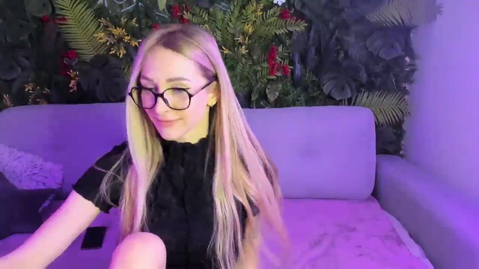 Gallery image thumbnail from Horny_Blond's myfreecams stream on, 01/18/2026, 10:30 image 7 of 20