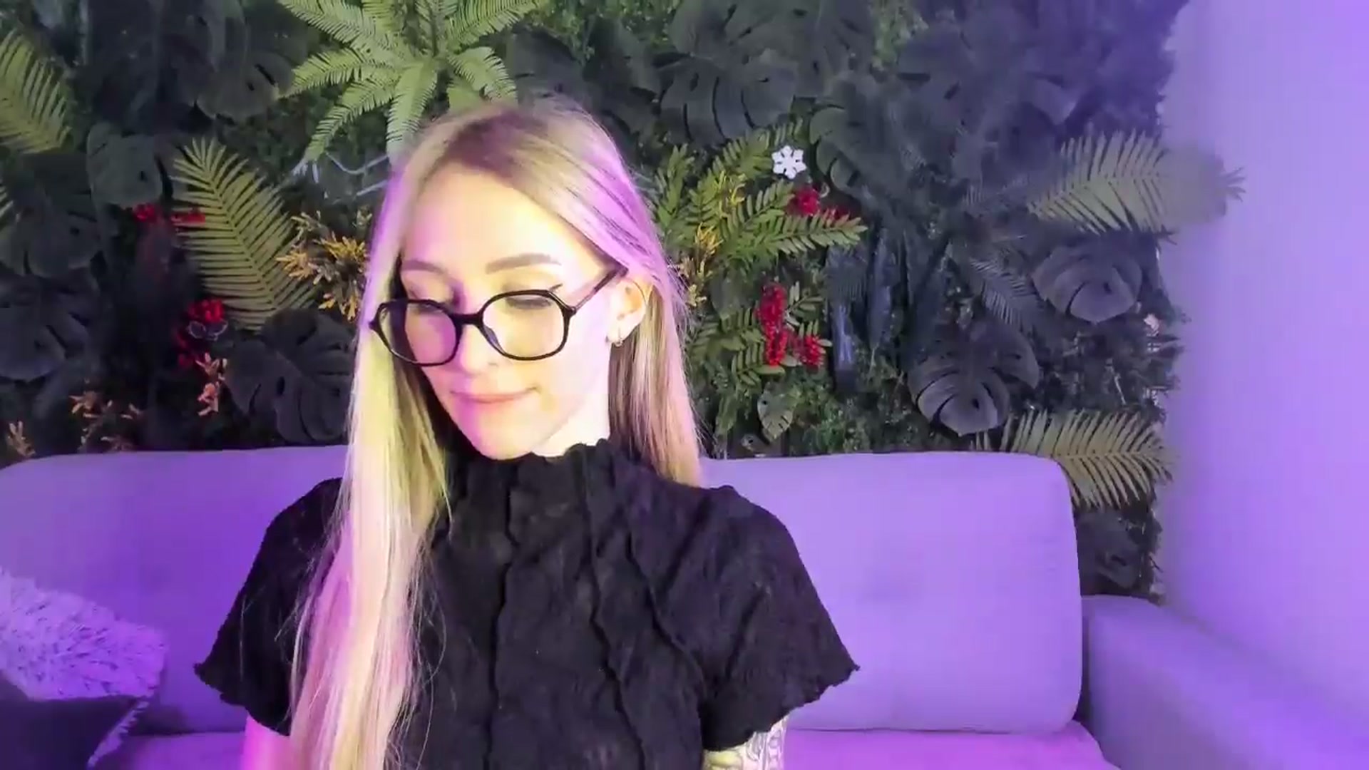 Gallery image thumbnail from Horny_Blond's myfreecams stream on, 01/18/2026, 10:30 image 3 of 20