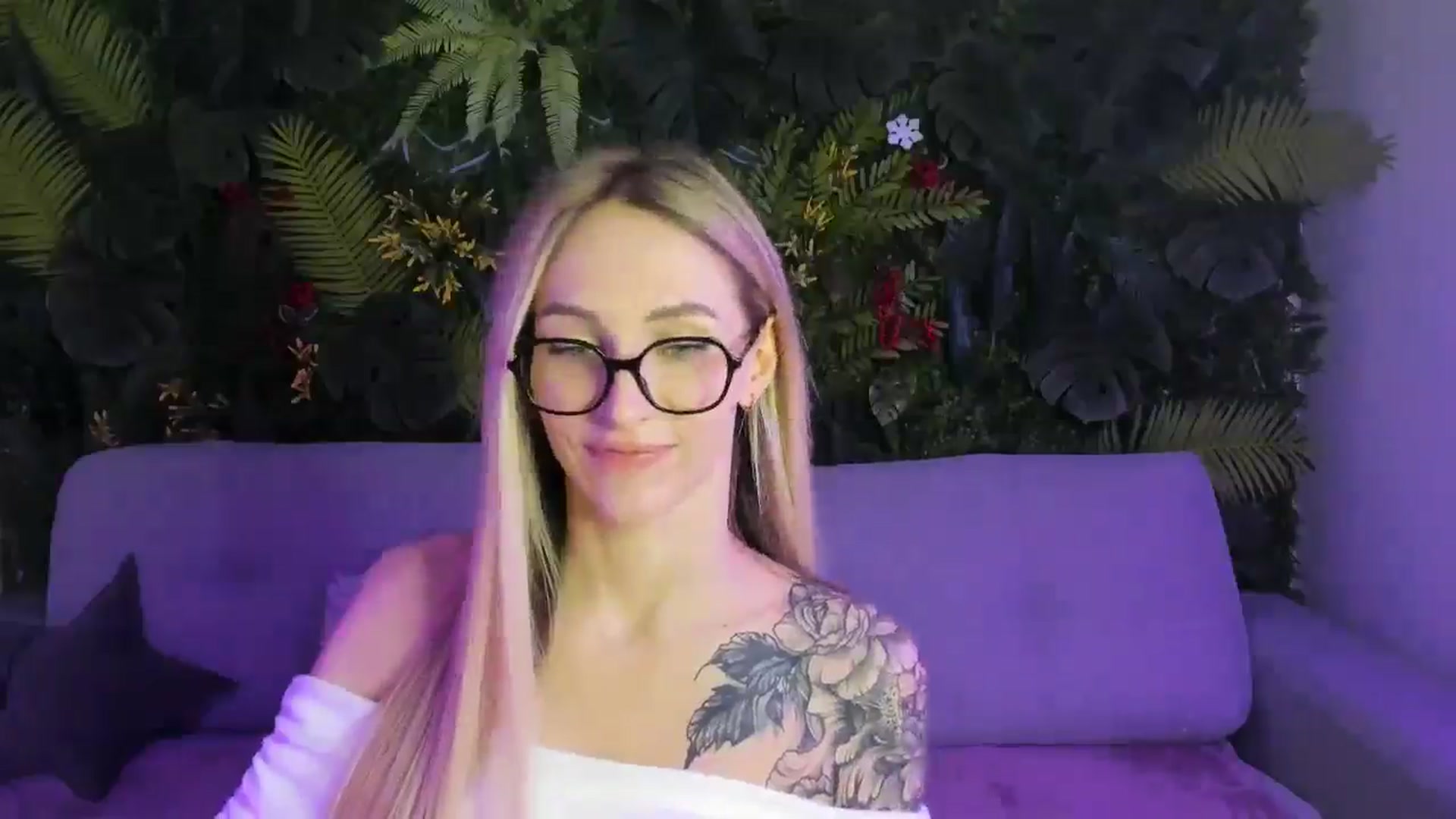 Gallery image thumbnail from Horny_Blond's myfreecams stream on, 01/25/2026, 09:34 image 6 of 20
