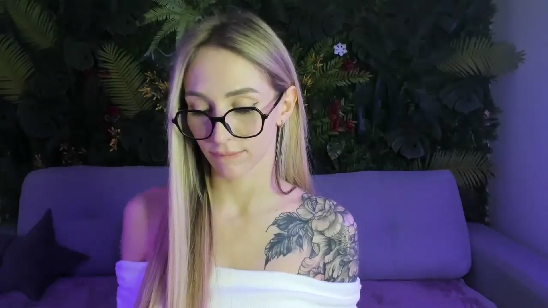 Gallery image thumbnail from Horny_Blond's myfreecams stream on, 01/25/2026, 09:34 image 3 of 20