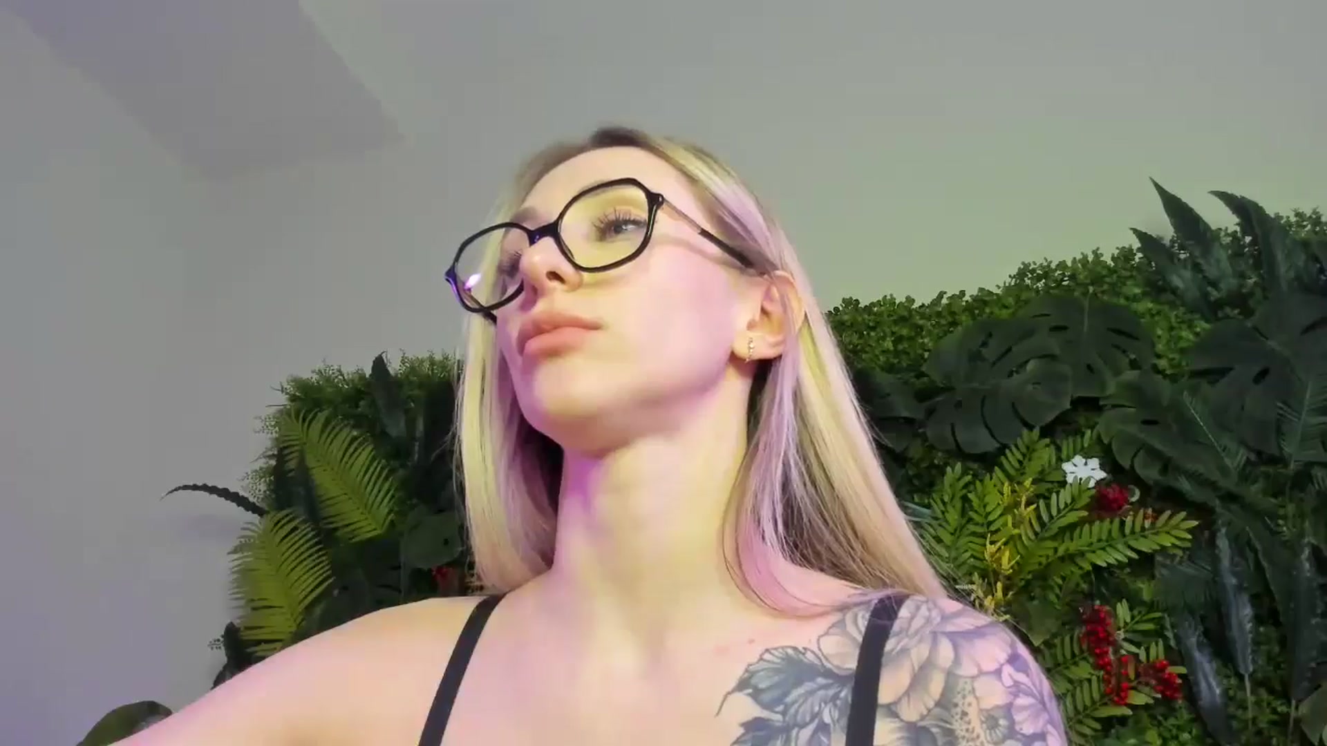 Gallery image thumbnail from Horny_Blond's myfreecams stream on, 01/26/2026, 12:23 image 20 of 20
