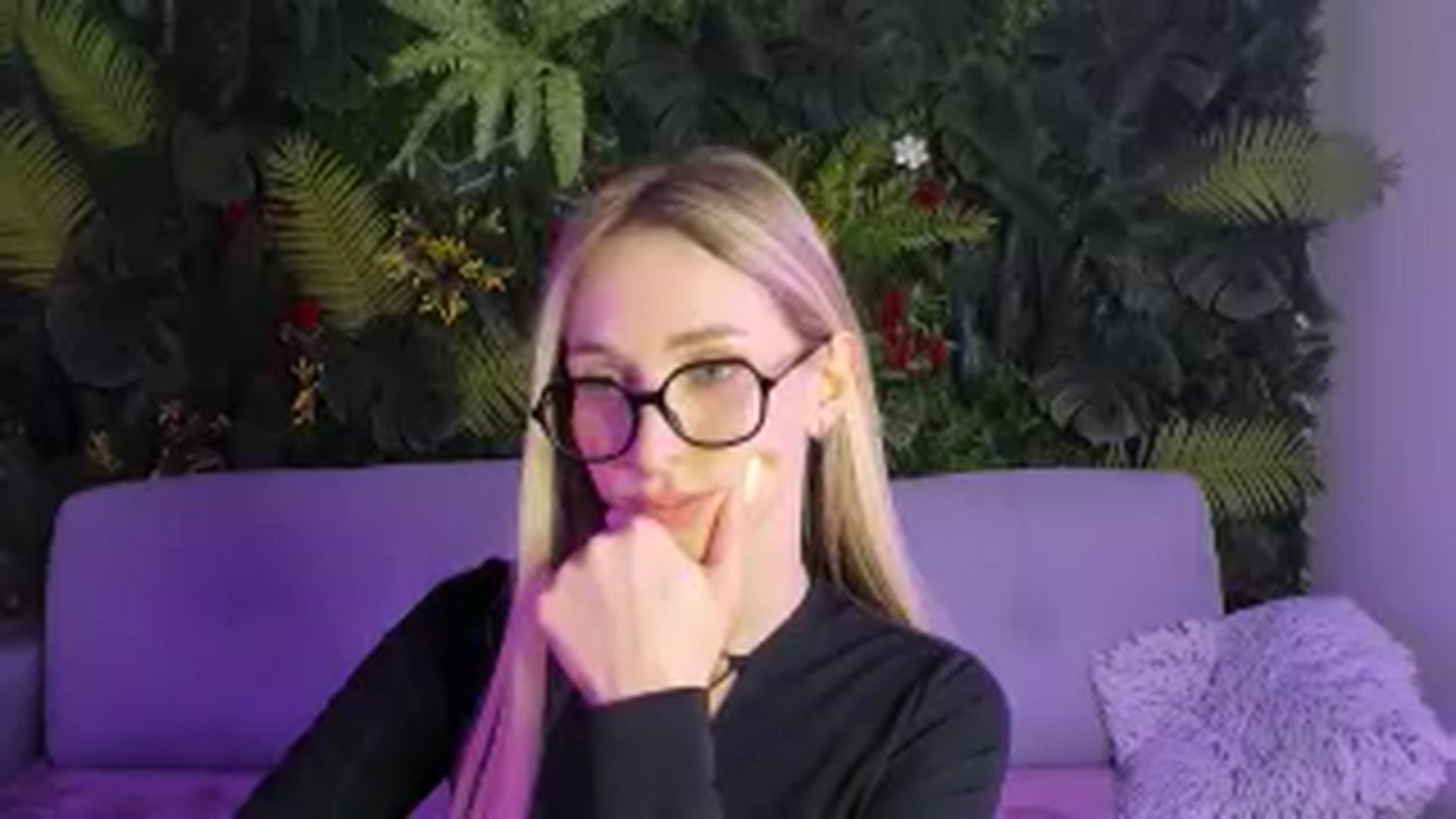 Gallery image thumbnail from Horny_Blond's myfreecams stream on, 01/31/2026, 10:52 image 17 of 20