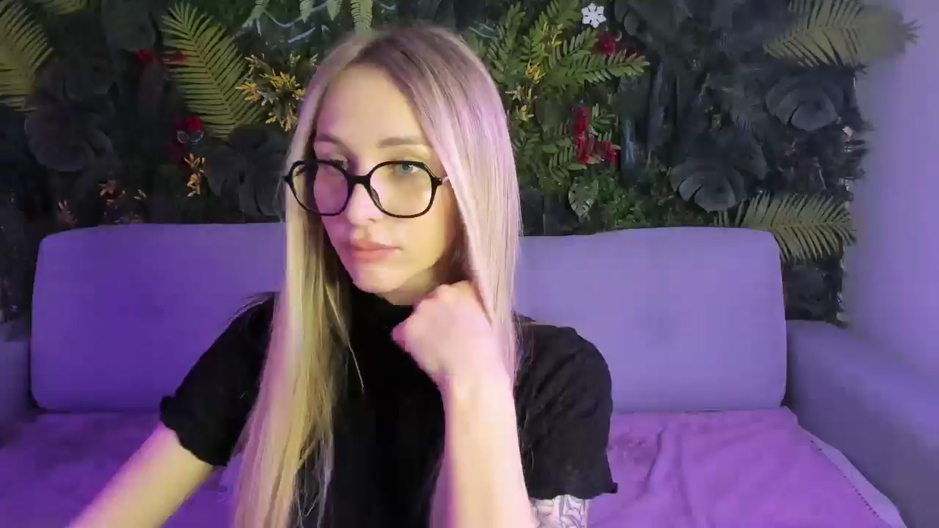 Gallery image thumbnail from Horny_Blond's myfreecams stream on, 02/01/2026, 09:50 image 2 of 20