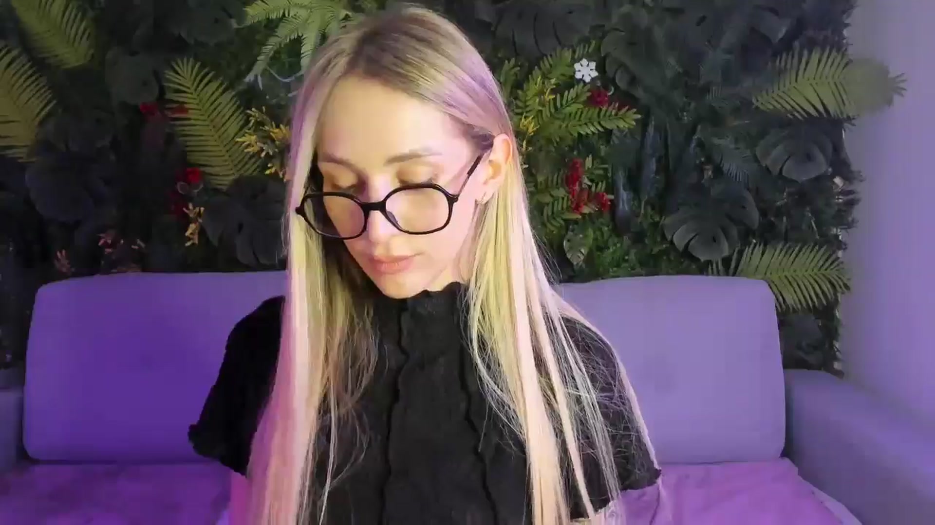 Gallery image thumbnail from Horny_Blond's myfreecams stream on, 02/01/2026, 09:50 image 19 of 20