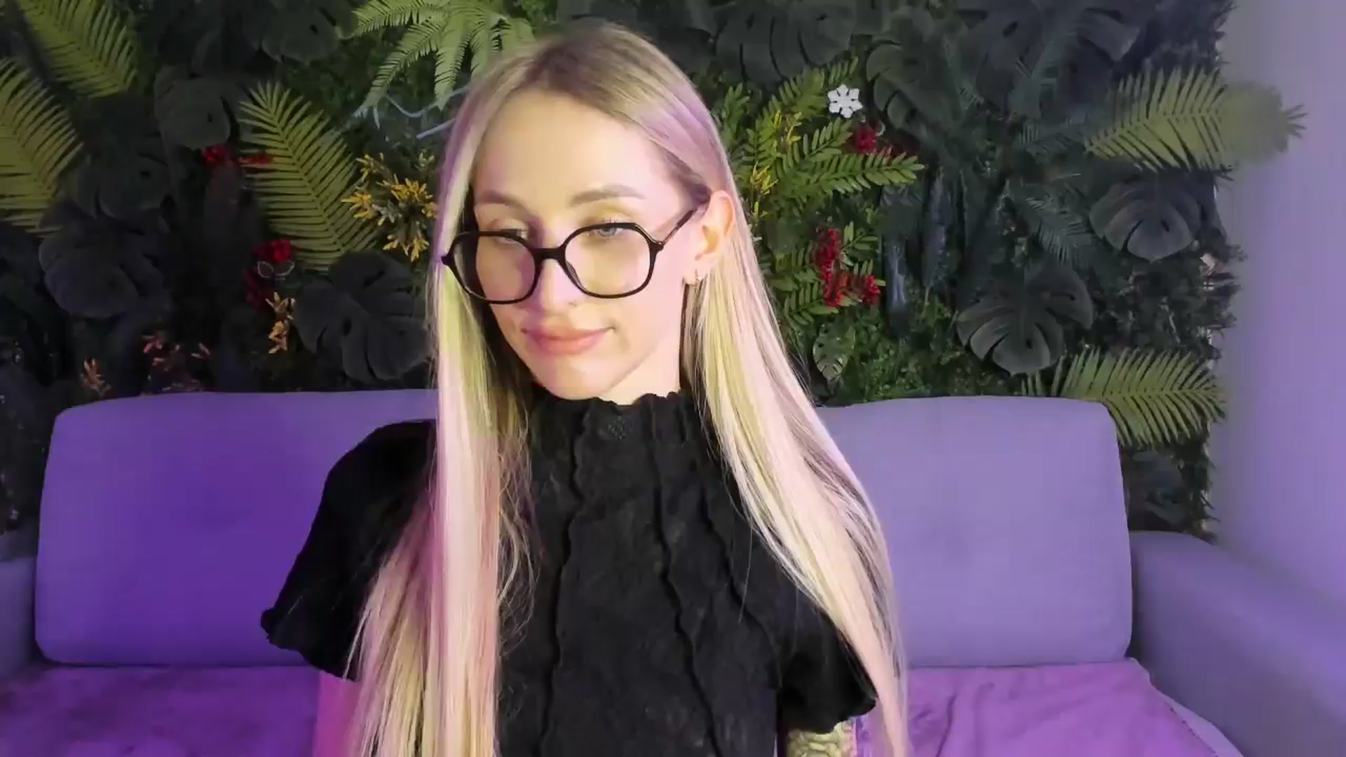 Gallery image thumbnail from Horny_Blond's myfreecams stream on, 02/01/2026, 09:50 image 16 of 20