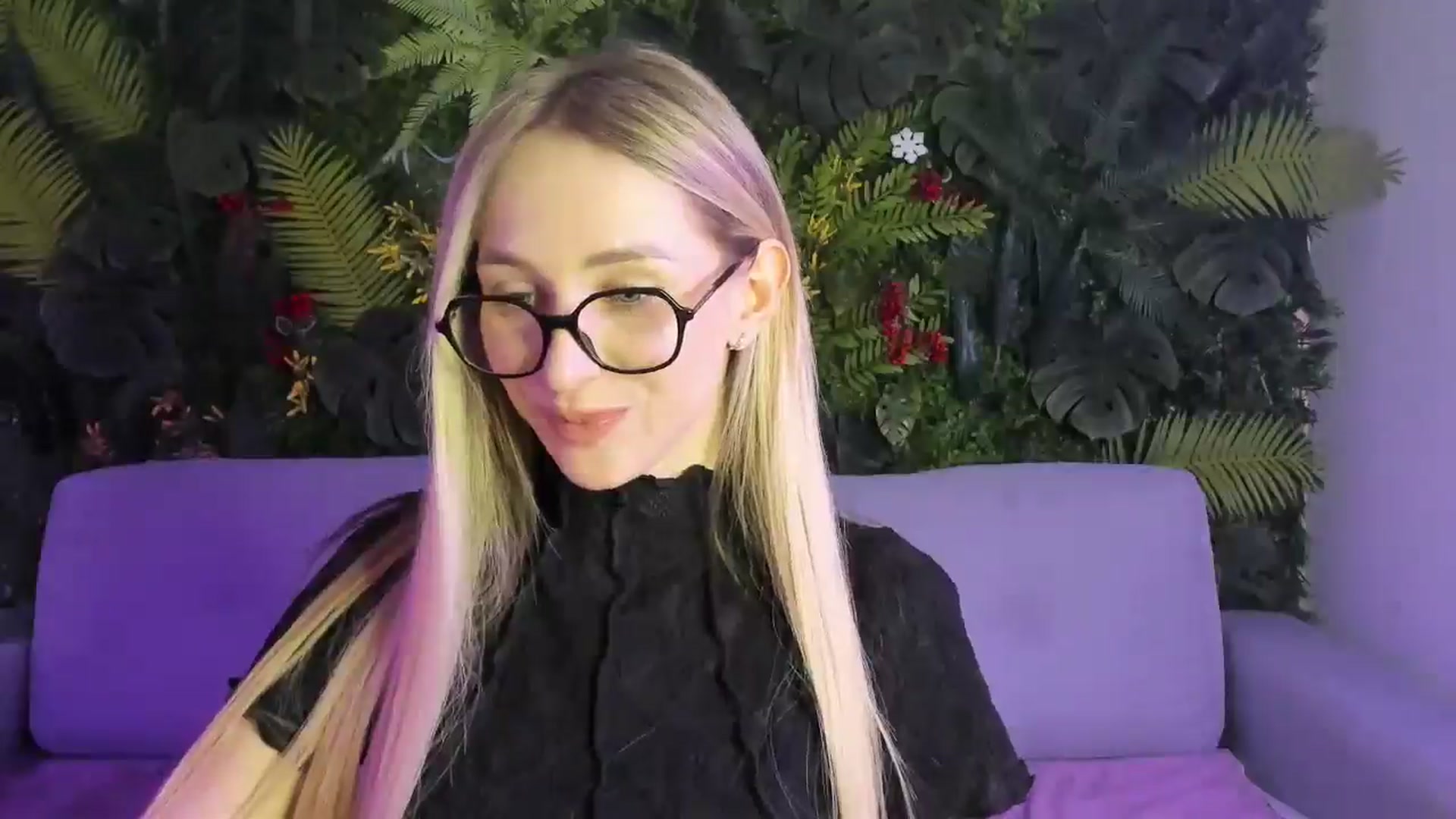 Gallery image thumbnail from Horny_Blond's myfreecams stream on, 02/01/2026, 10:02 image 3 of 20