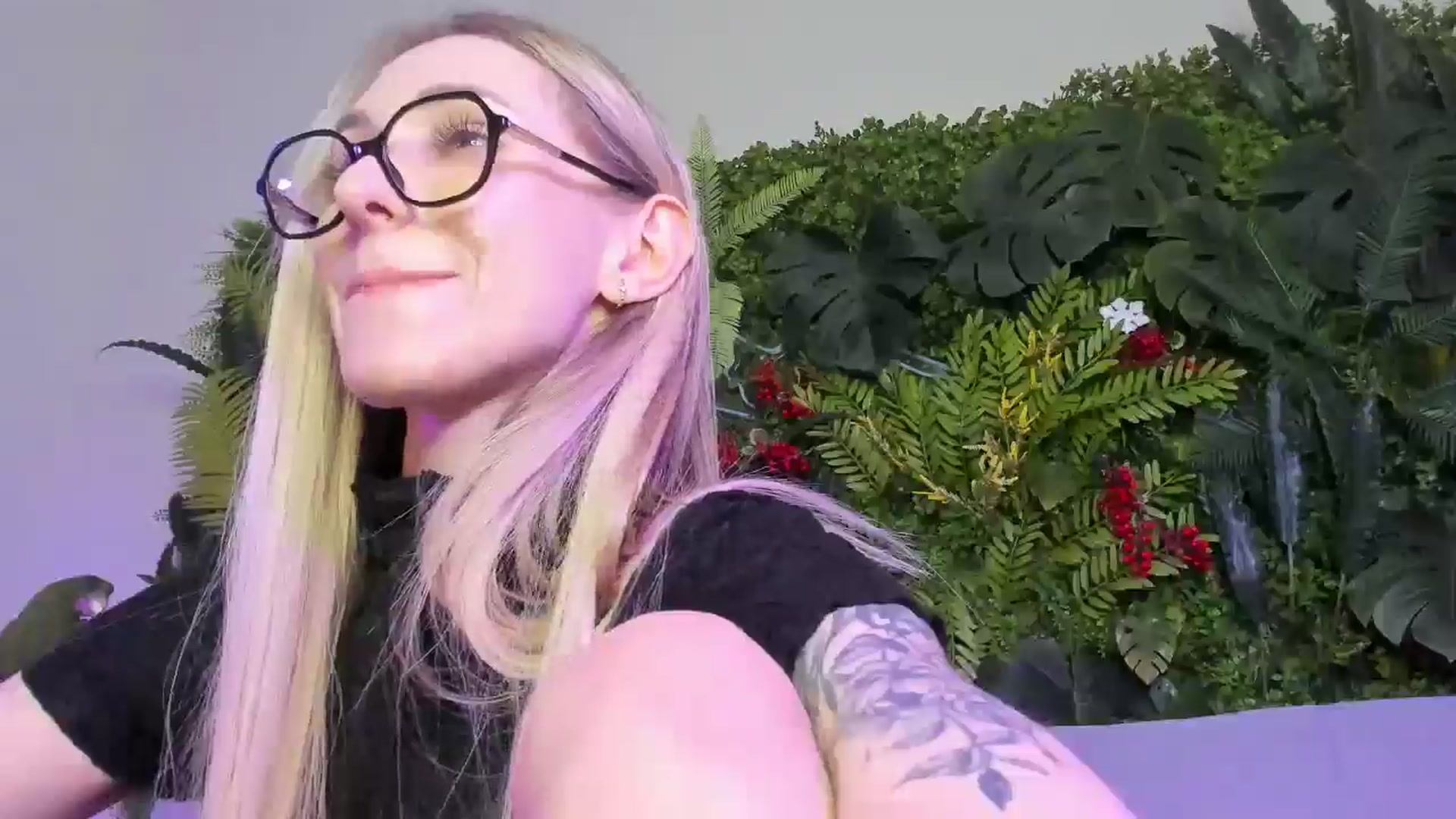 Gallery image thumbnail from Horny_Blond's myfreecams stream on, 02/01/2026, 11:12 image 16 of 20