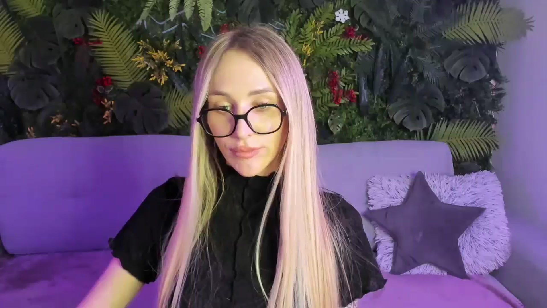 Gallery image thumbnail from Horny_Blond's myfreecams stream on, 02/01/2026, 12:37 image 8 of 20