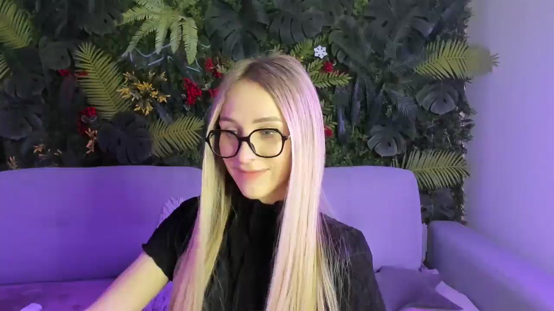 Gallery image thumbnail from Horny_Blond's myfreecams stream on, 02/02/2026, 10:48 image 2 of 20