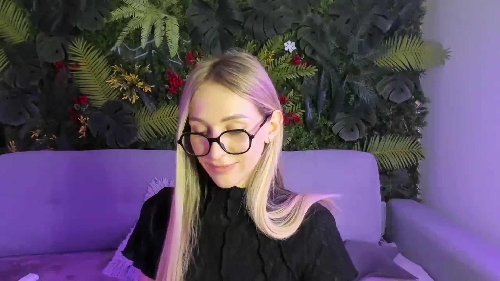 Gallery image thumbnail from Horny_Blond's myfreecams stream on, 02/02/2026, 10:48 image 16 of 20