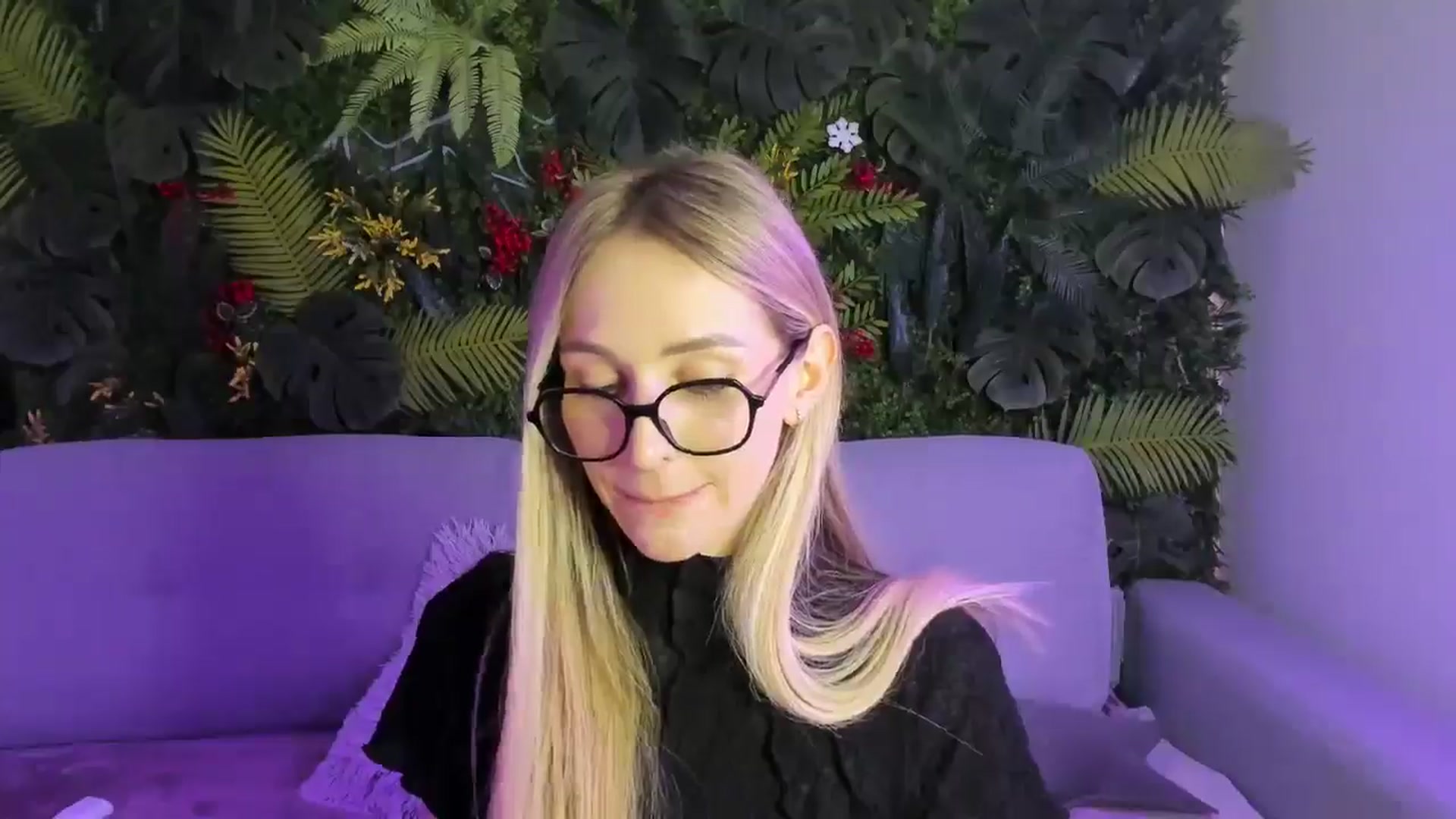 Gallery image thumbnail from Horny_Blond's myfreecams stream on, 02/02/2026, 10:48 image 17 of 20