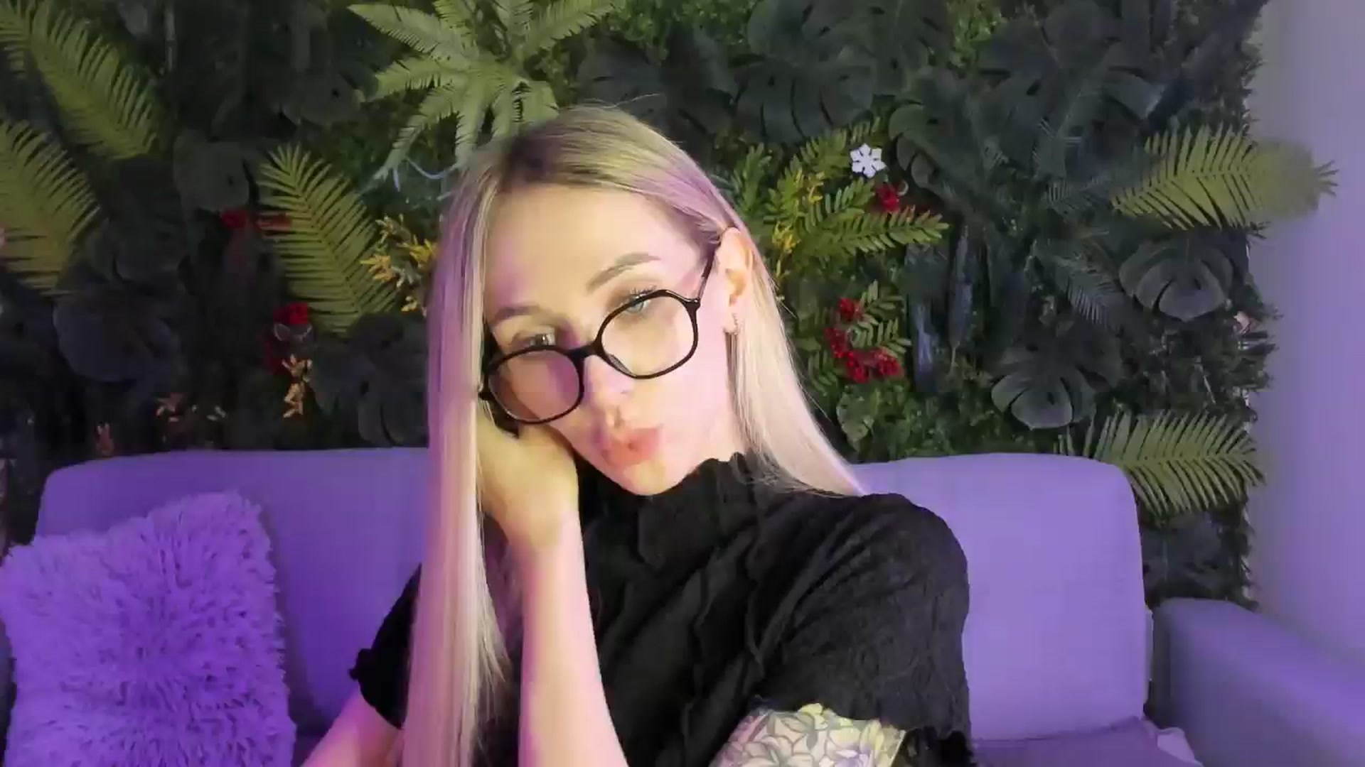 Gallery image thumbnail from Horny_Blond's myfreecams stream on, 02/02/2026, 13:08 image 1 of 20