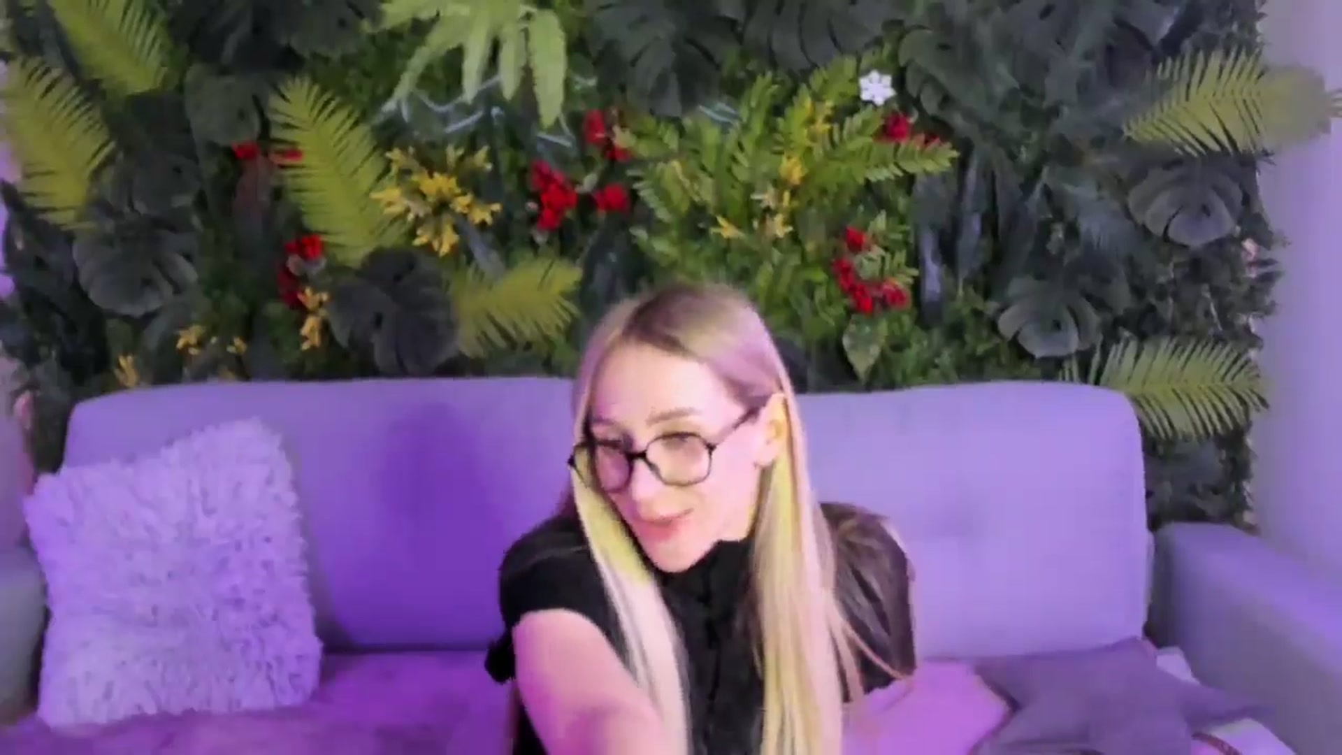 Gallery image thumbnail from Horny_Blond's myfreecams stream on, 02/02/2026, 13:08 image 4 of 20