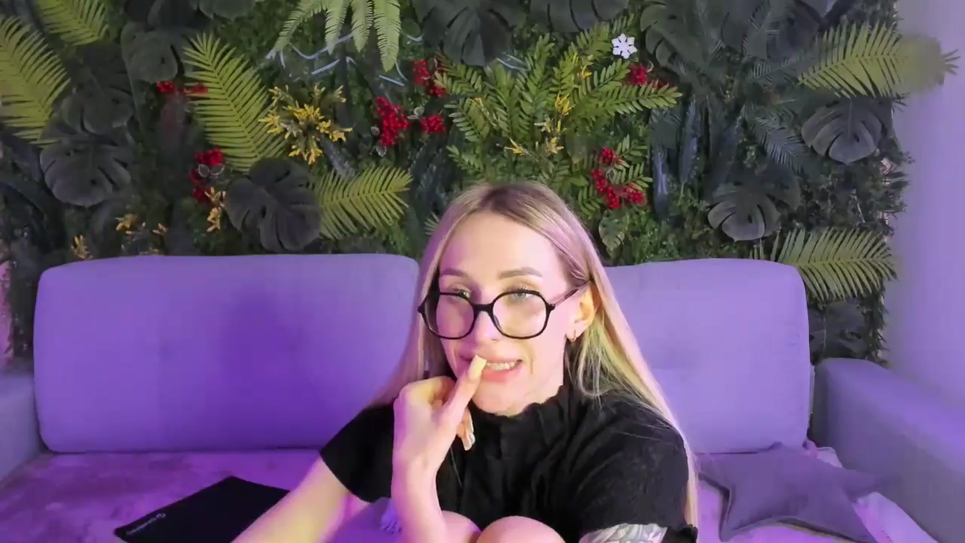Gallery image thumbnail from Horny_Blond's myfreecams stream on, 02/02/2026, 14:57 image 15 of 20