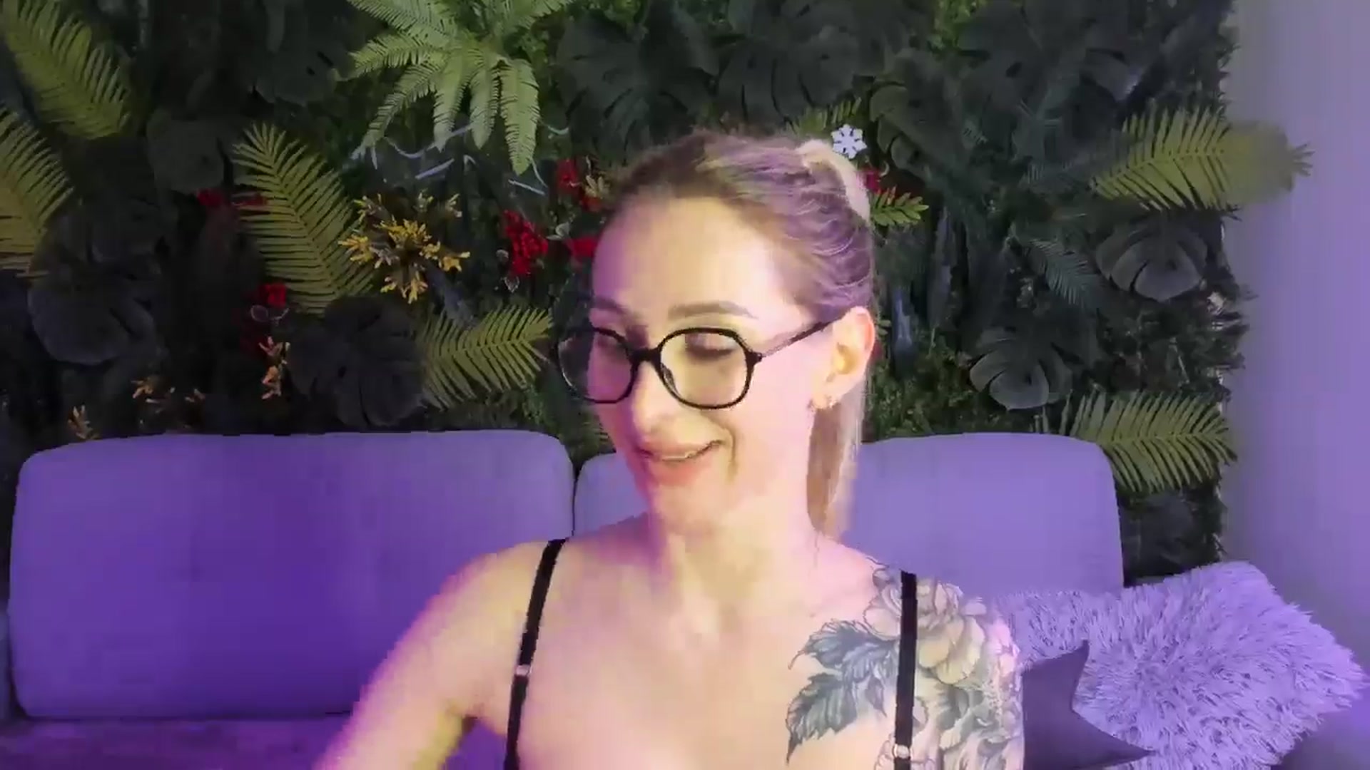 Gallery image thumbnail from Horny_Blond's myfreecams stream on, 02/06/2026, 09:49 image 3 of 20