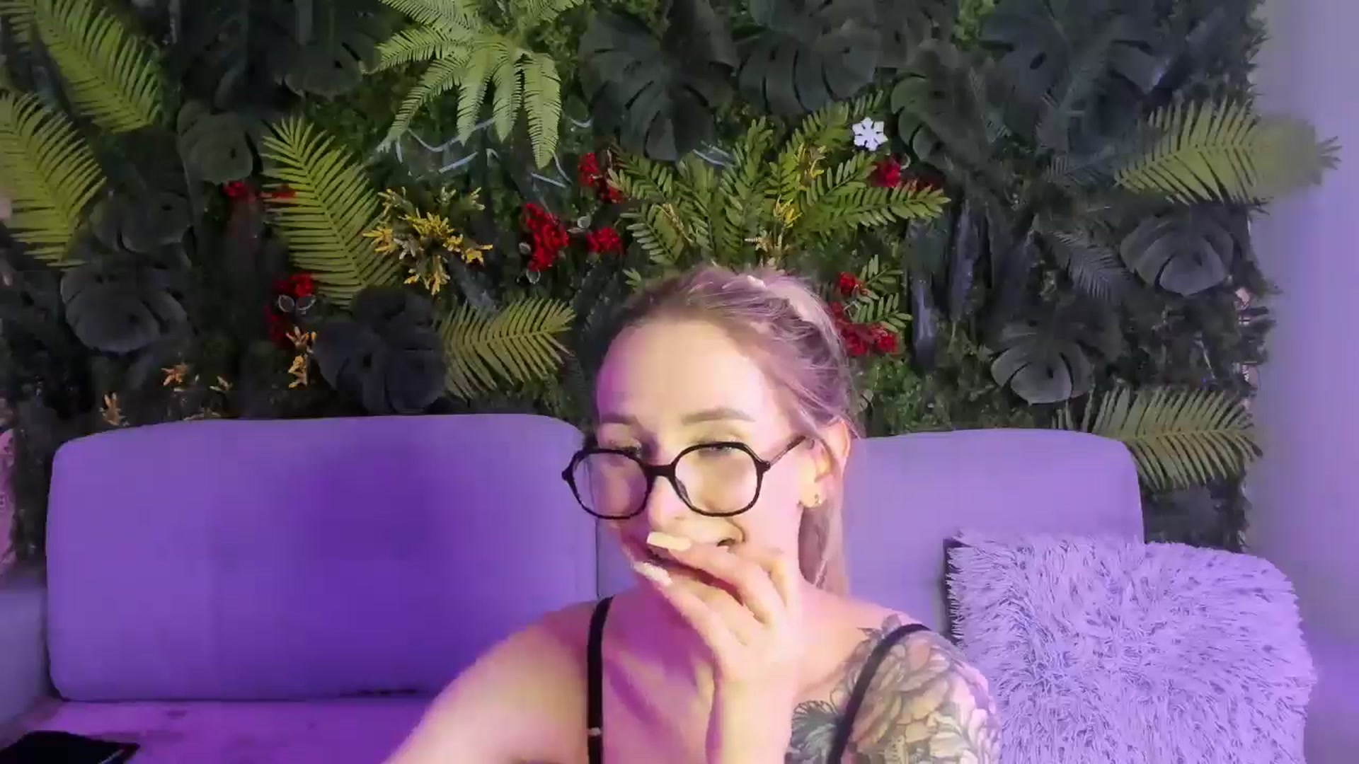 Gallery image thumbnail from Horny_Blond's myfreecams stream on, 02/06/2026, 12:45 image 6 of 20