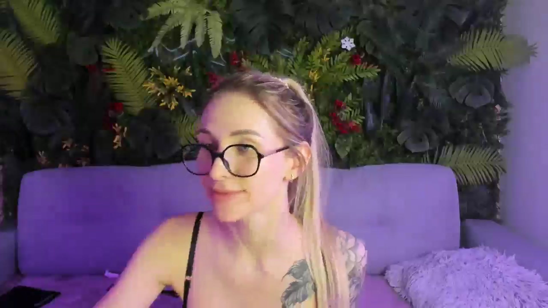 Gallery image thumbnail from Horny_Blond's myfreecams stream on, 02/06/2026, 14:57 image 6 of 20