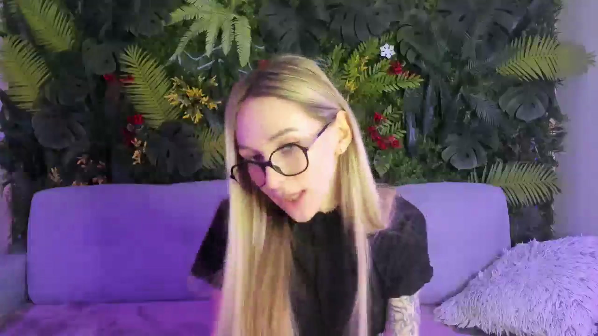 Gallery image thumbnail from Horny_Blond's myfreecams stream on, 02/07/2026, 09:32 image 10 of 20