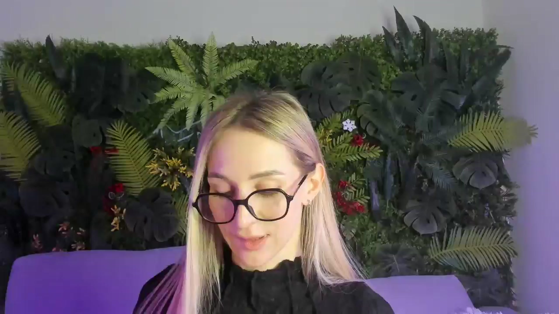 Gallery image thumbnail from Horny_Blond's myfreecams stream on, 02/07/2026, 10:31 image 12 of 20