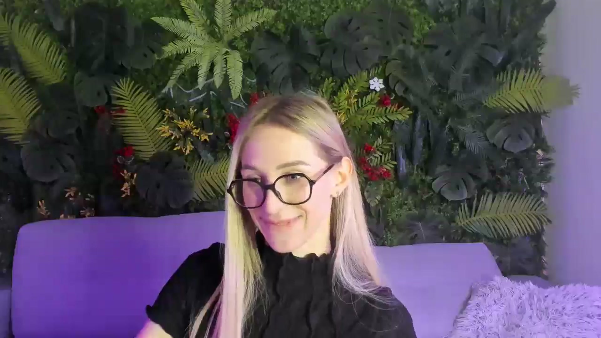 Gallery image thumbnail from Horny_Blond's myfreecams stream on, 02/07/2026, 10:31 image 14 of 20