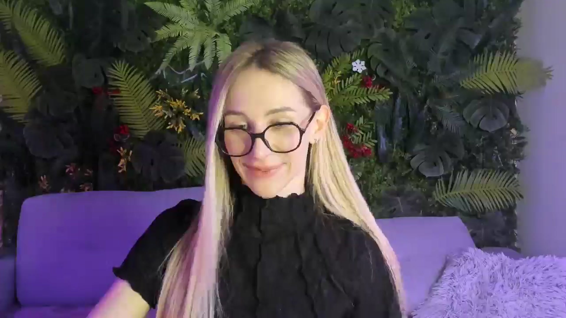 Gallery image thumbnail from Horny_Blond's myfreecams stream on, 02/07/2026, 10:31 image 8 of 20