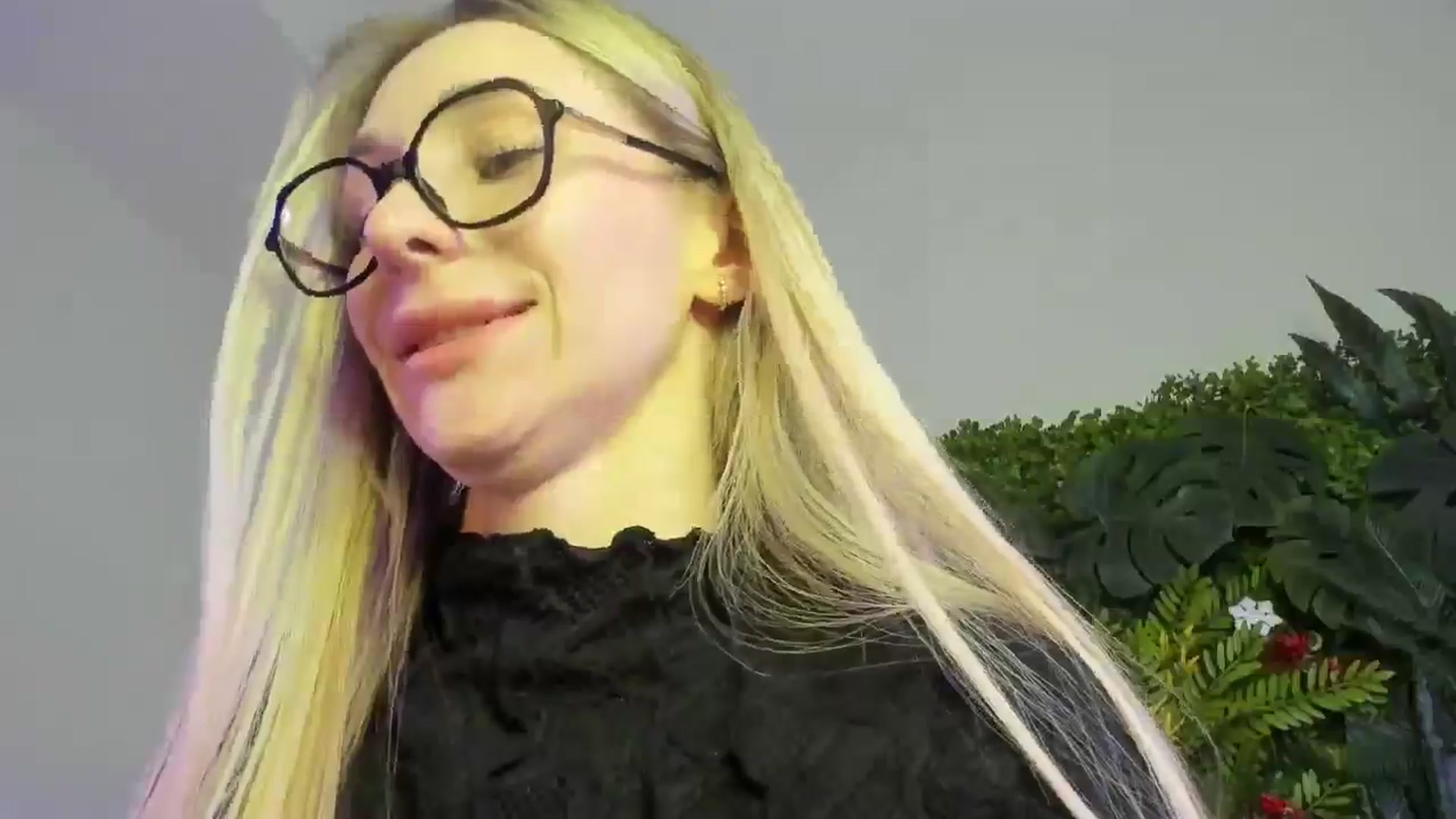 Gallery image thumbnail from Horny_Blond's myfreecams stream on, 02/07/2026, 11:54 image 18 of 20