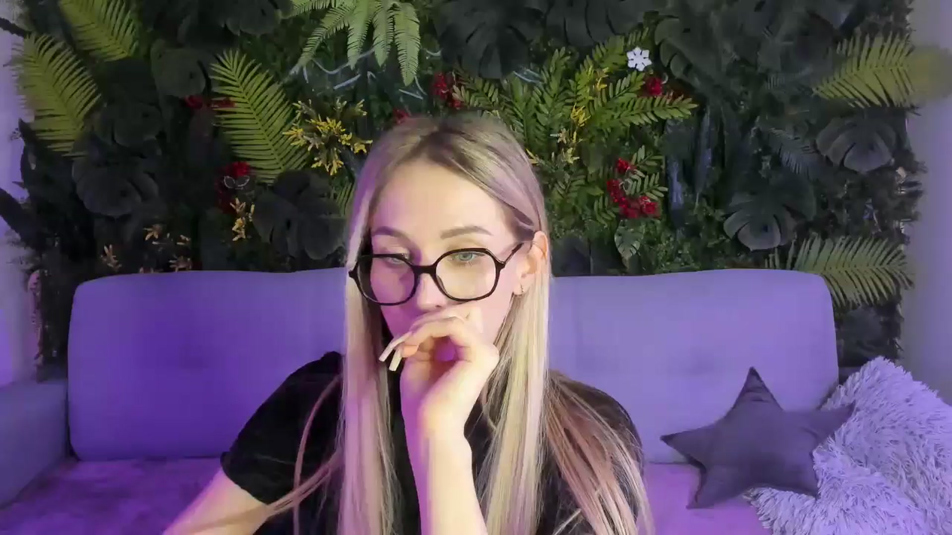 Gallery image thumbnail from Horny_Blond's myfreecams stream on, 02/07/2026, 14:34 image 6 of 20