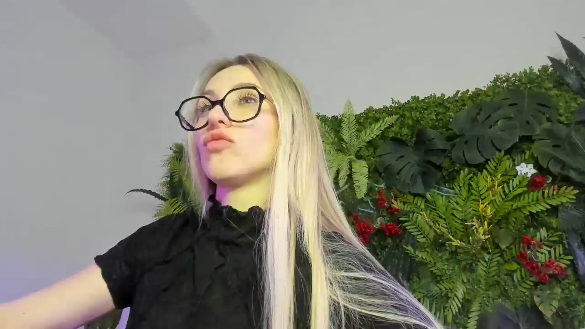 Gallery image thumbnail from Horny_Blond's myfreecams stream on, 02/07/2026, 14:58 image 12 of 20