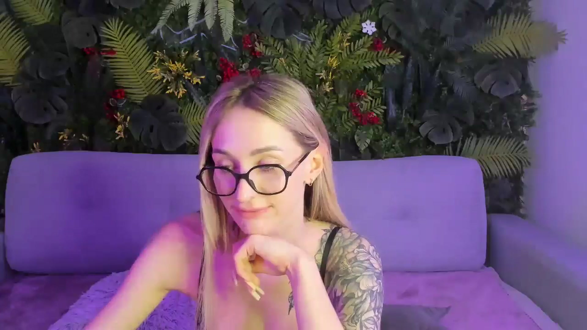 Gallery image thumbnail from Horny_Blond's myfreecams stream on, 02/08/2026, 13:04 image 4 of 20