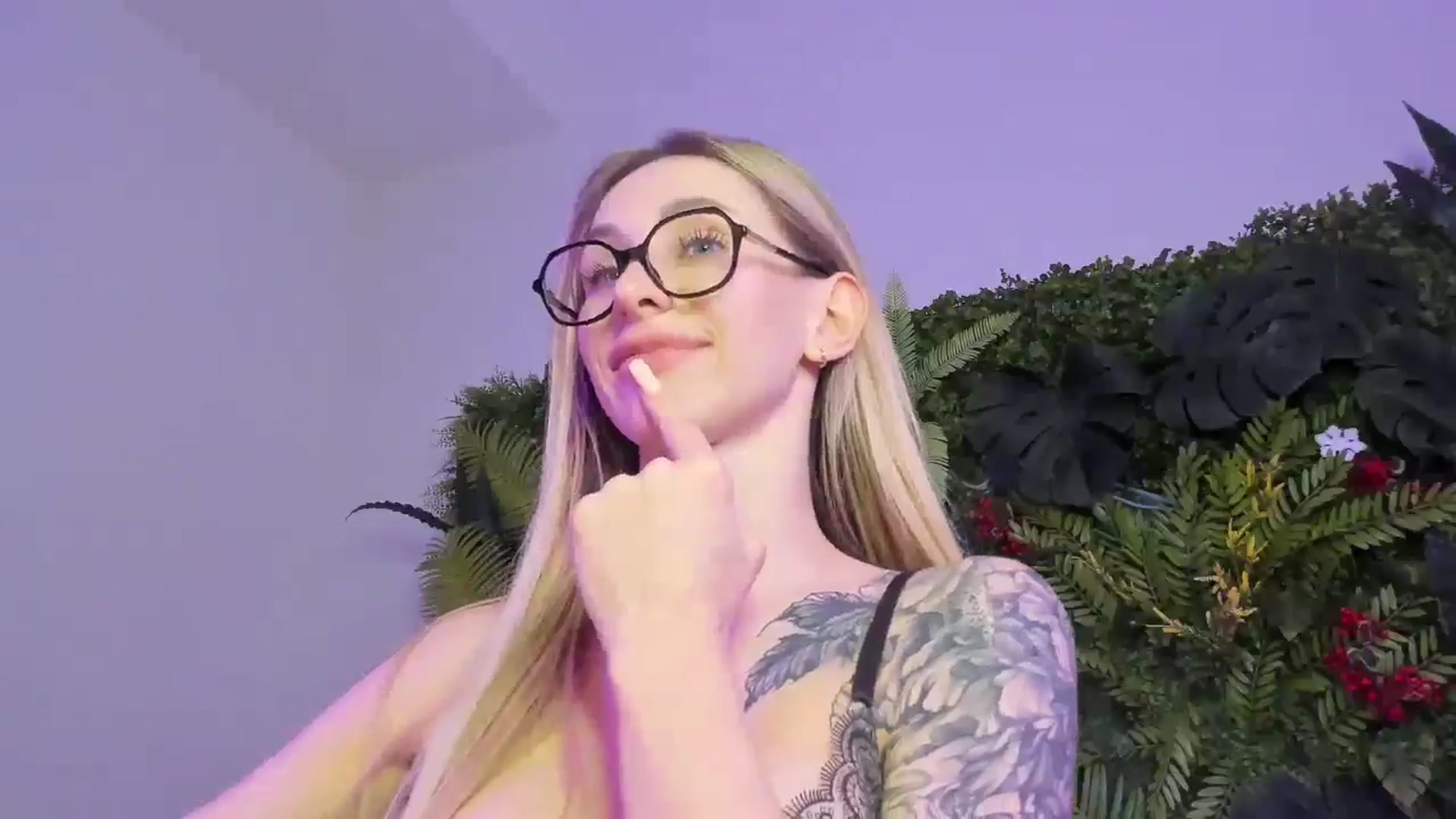 Gallery image thumbnail from Horny_Blond's myfreecams stream on, 02/08/2026, 13:44 image 14 of 20
