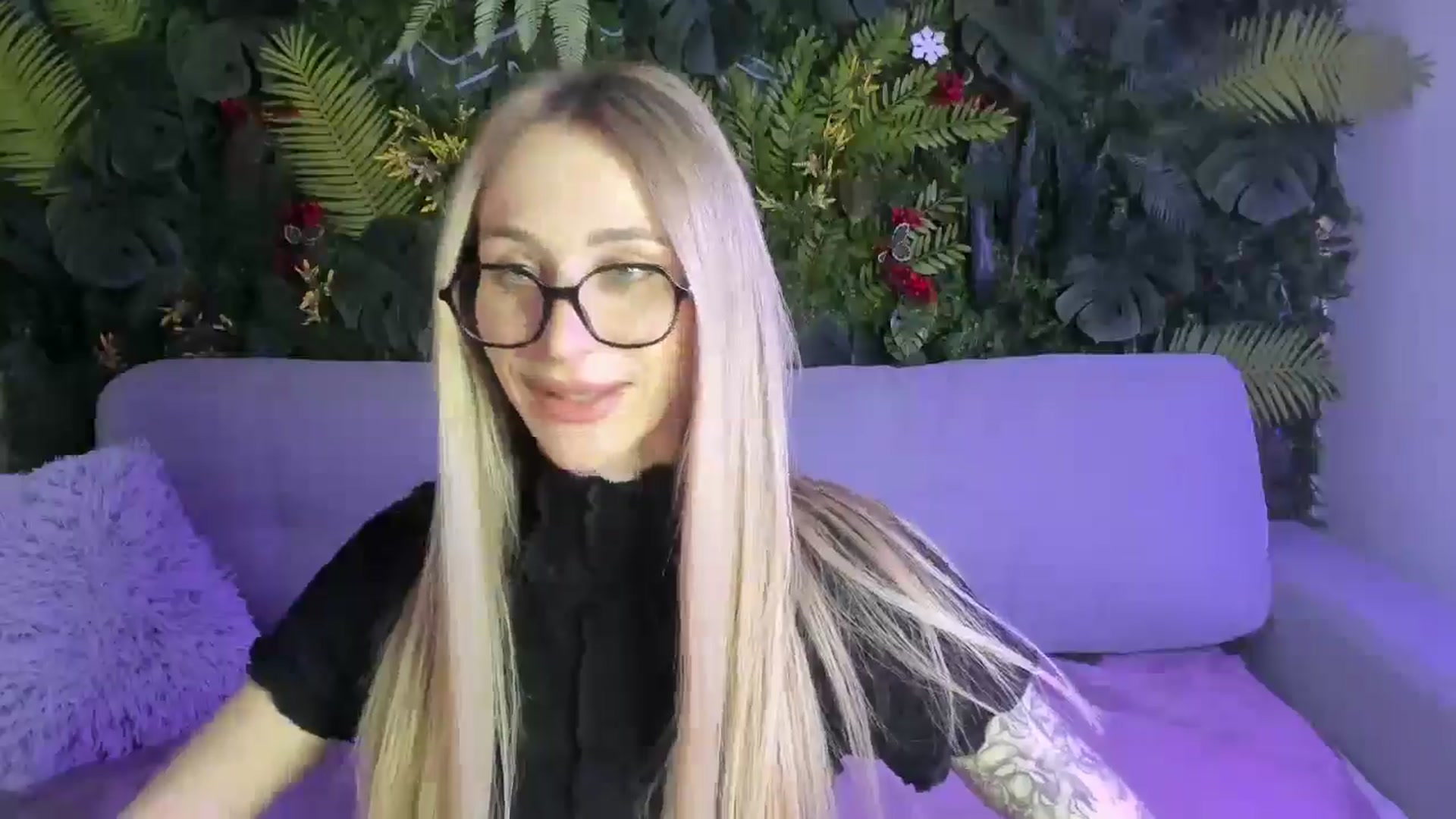 Gallery image thumbnail from Horny_Blond's myfreecams stream on, 02/16/2026, 09:24 image 3 of 20