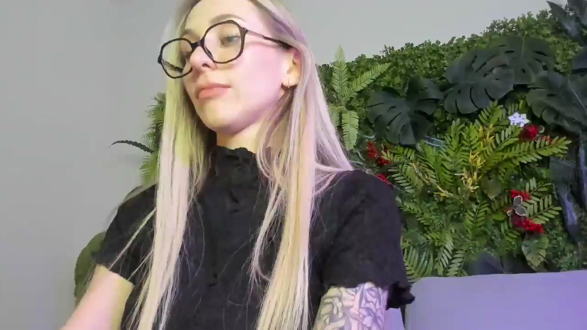 Gallery image thumbnail from Horny_Blond's myfreecams stream on, 02/16/2026, 10:49 image 14 of 20