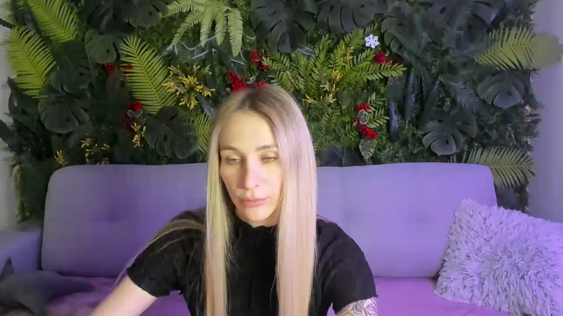 Gallery image thumbnail from Horny_Blond's myfreecams stream on, 02/16/2026, 12:38 image 17 of 20