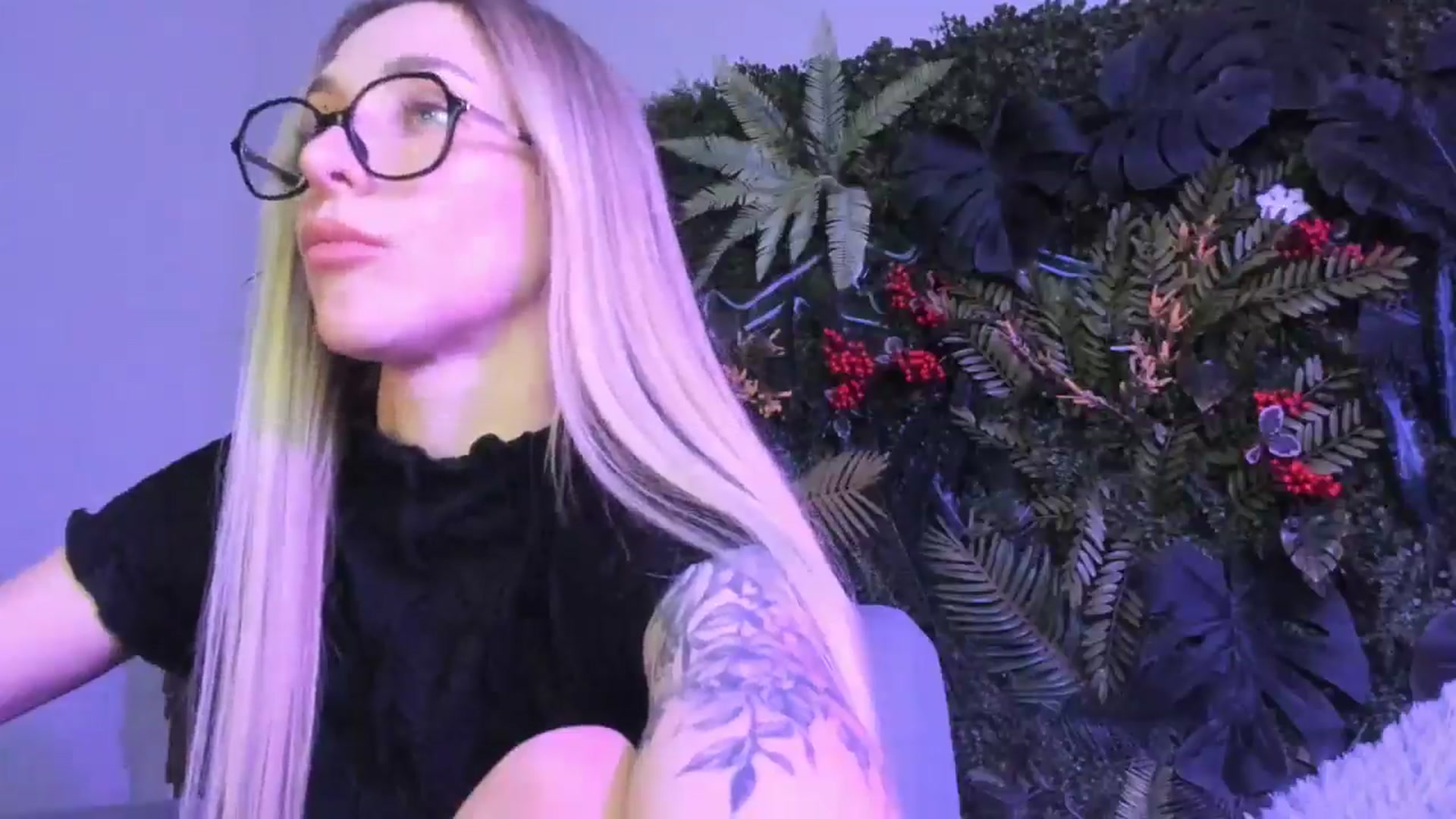 Gallery image thumbnail from Horny_Blond's myfreecams stream on, 02/16/2026, 15:00 image 19 of 20
